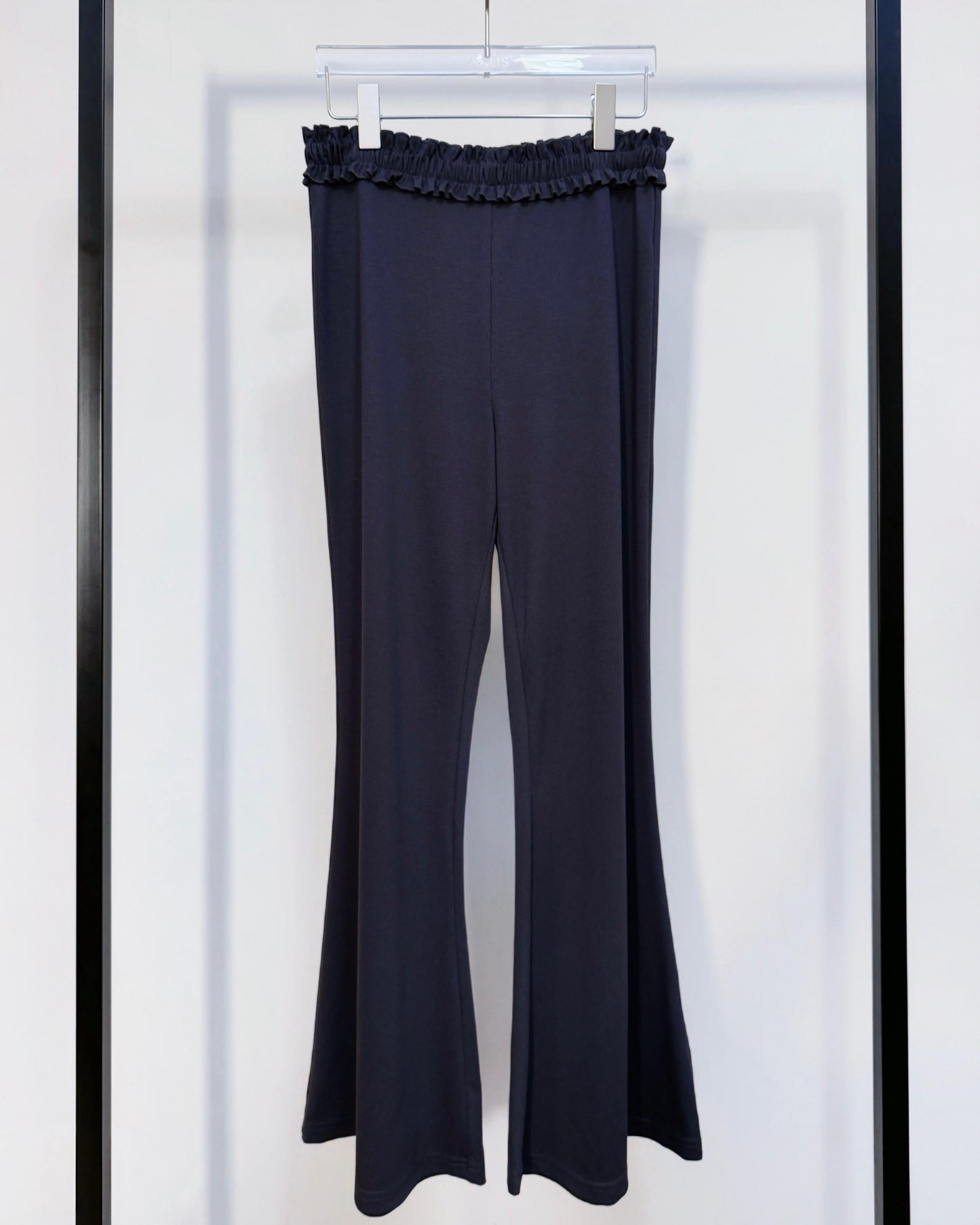 aalis DIYA ruffle waist pants (Charcoal)