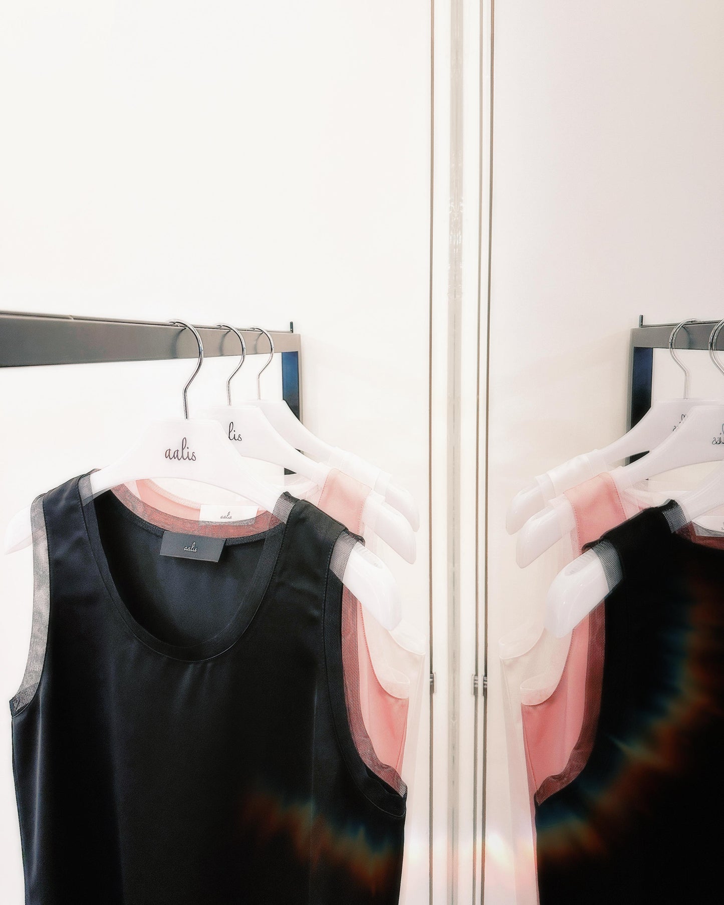 aalis IVY SS26 scoop neck mesh tank (White)