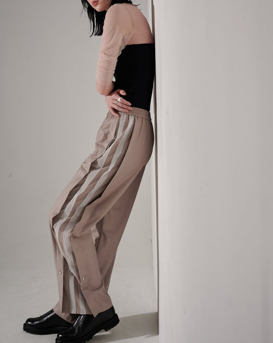 aalis STORM button up side trim pants (Coco mesh)