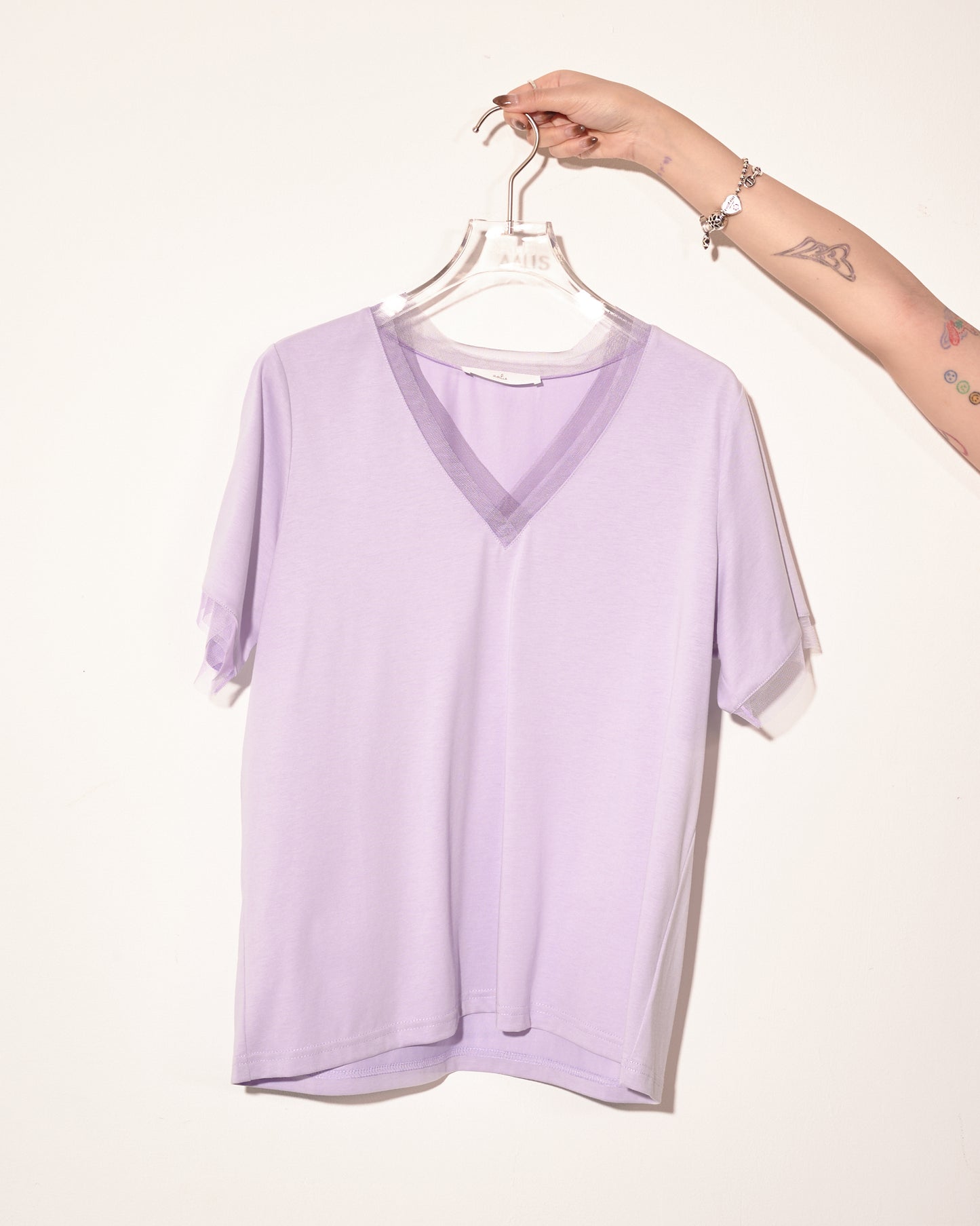 aalis PASCA layer mesh V neck s/s top (Lilac)