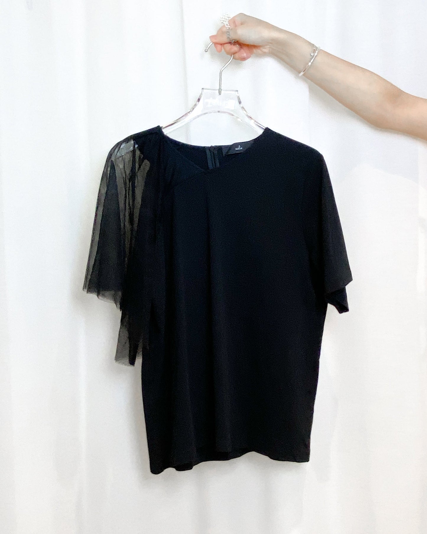 ONE OF A KIND - 1084