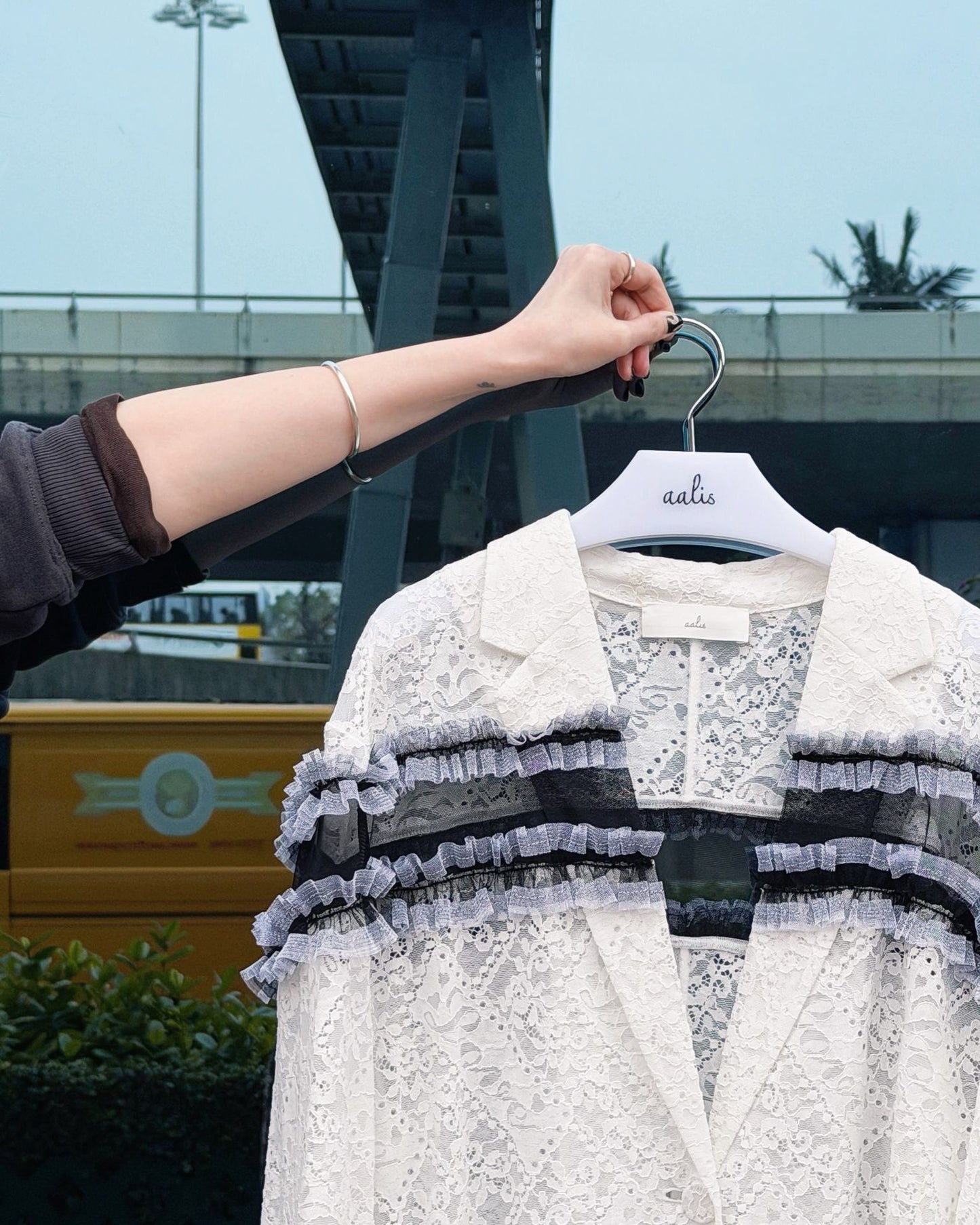 aalis DELISHA lace blazer (White Lace)