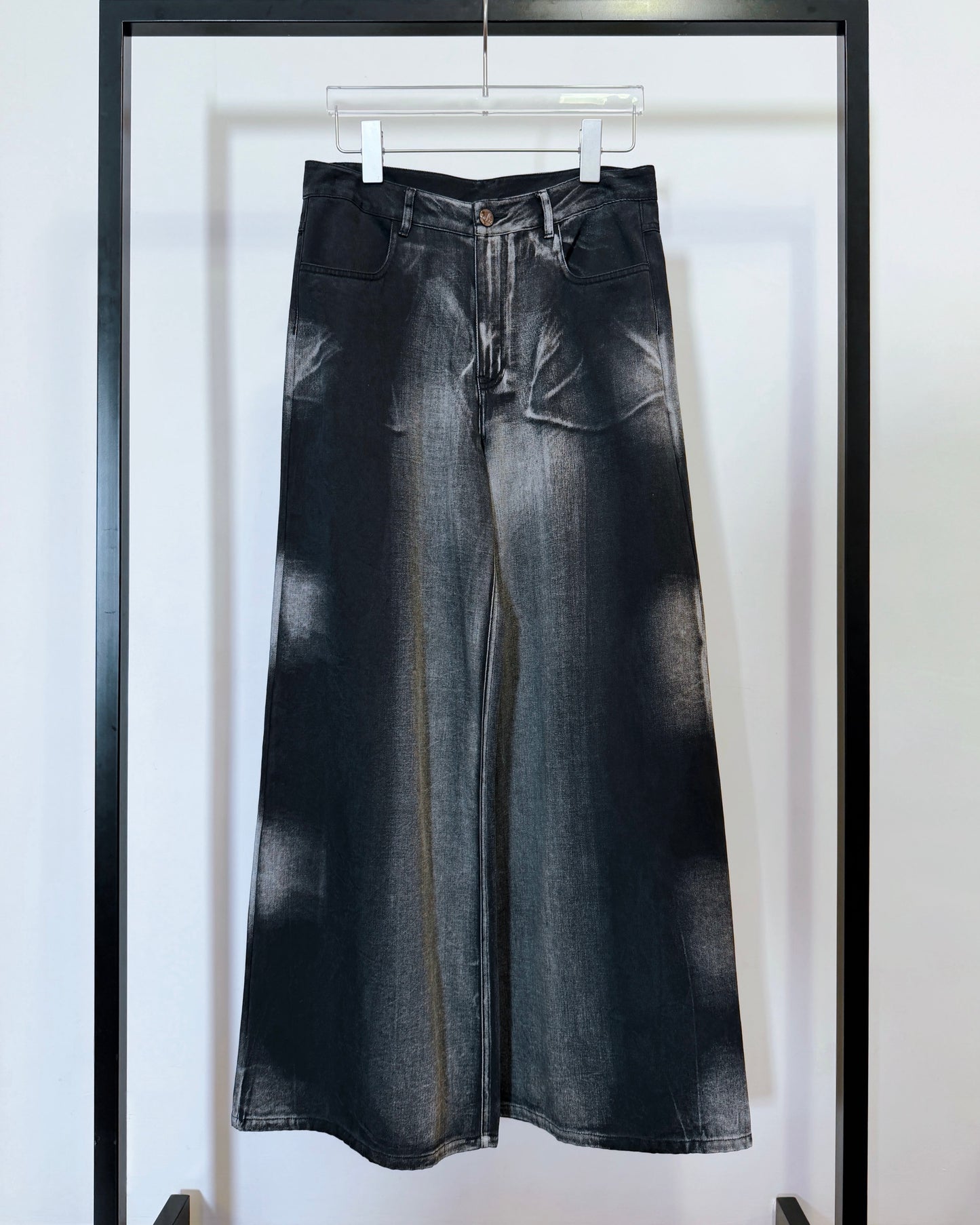 aalis SAI wash effect jeans (Black Denim)