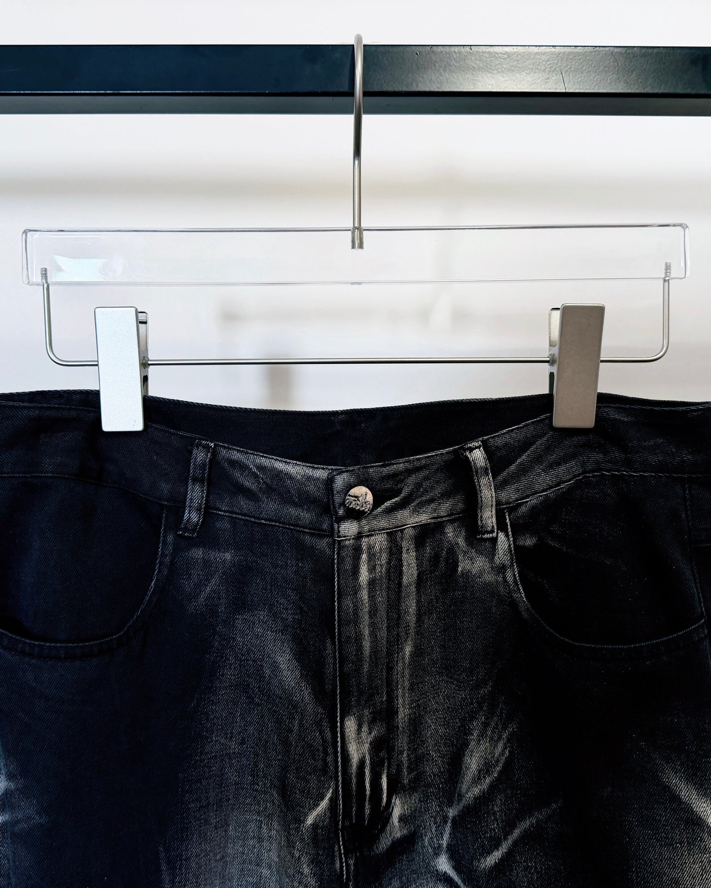 aalis SAI wash effect jeans (Black Denim)