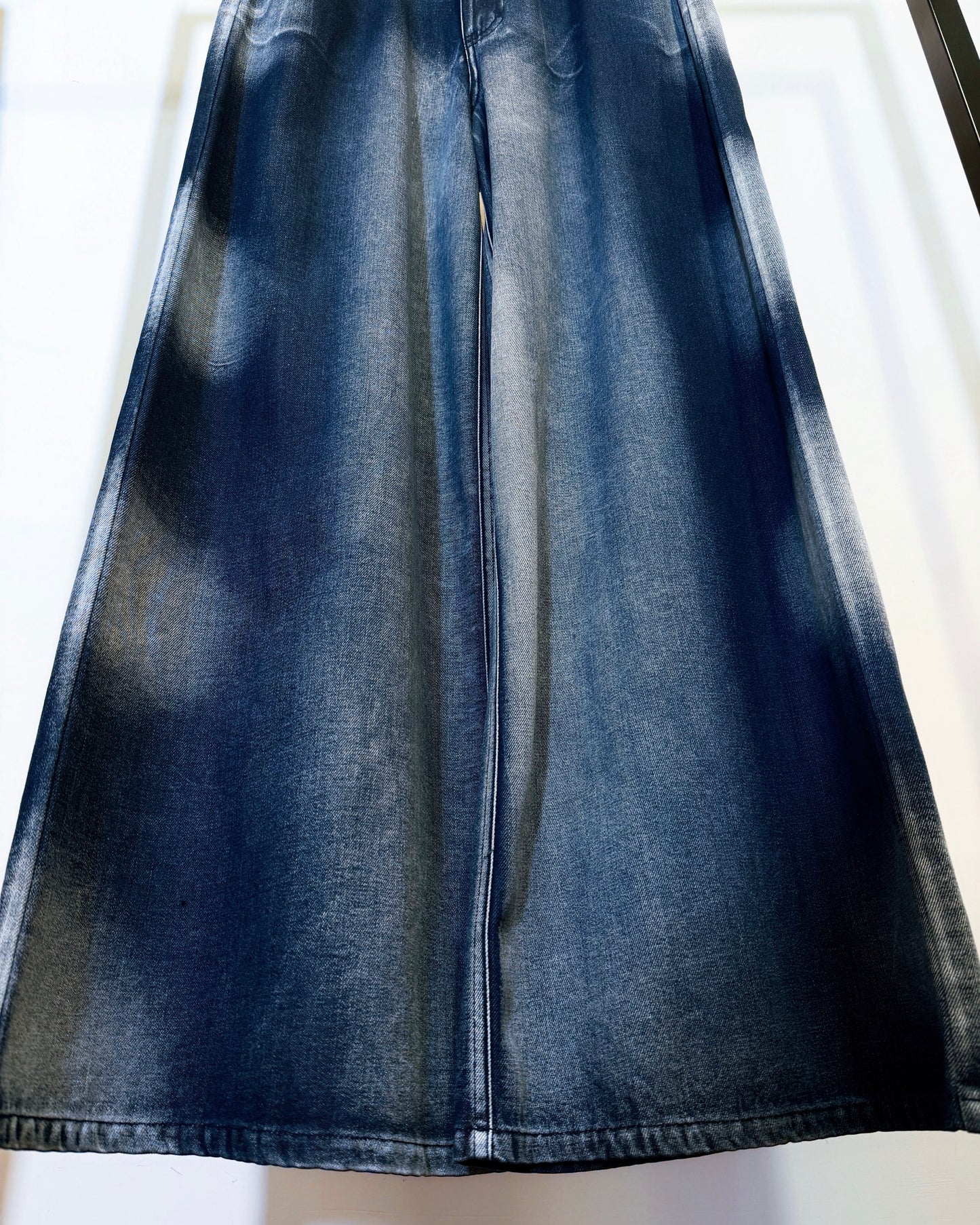 aalis SAI wash effect jeans (Blue Denim)
