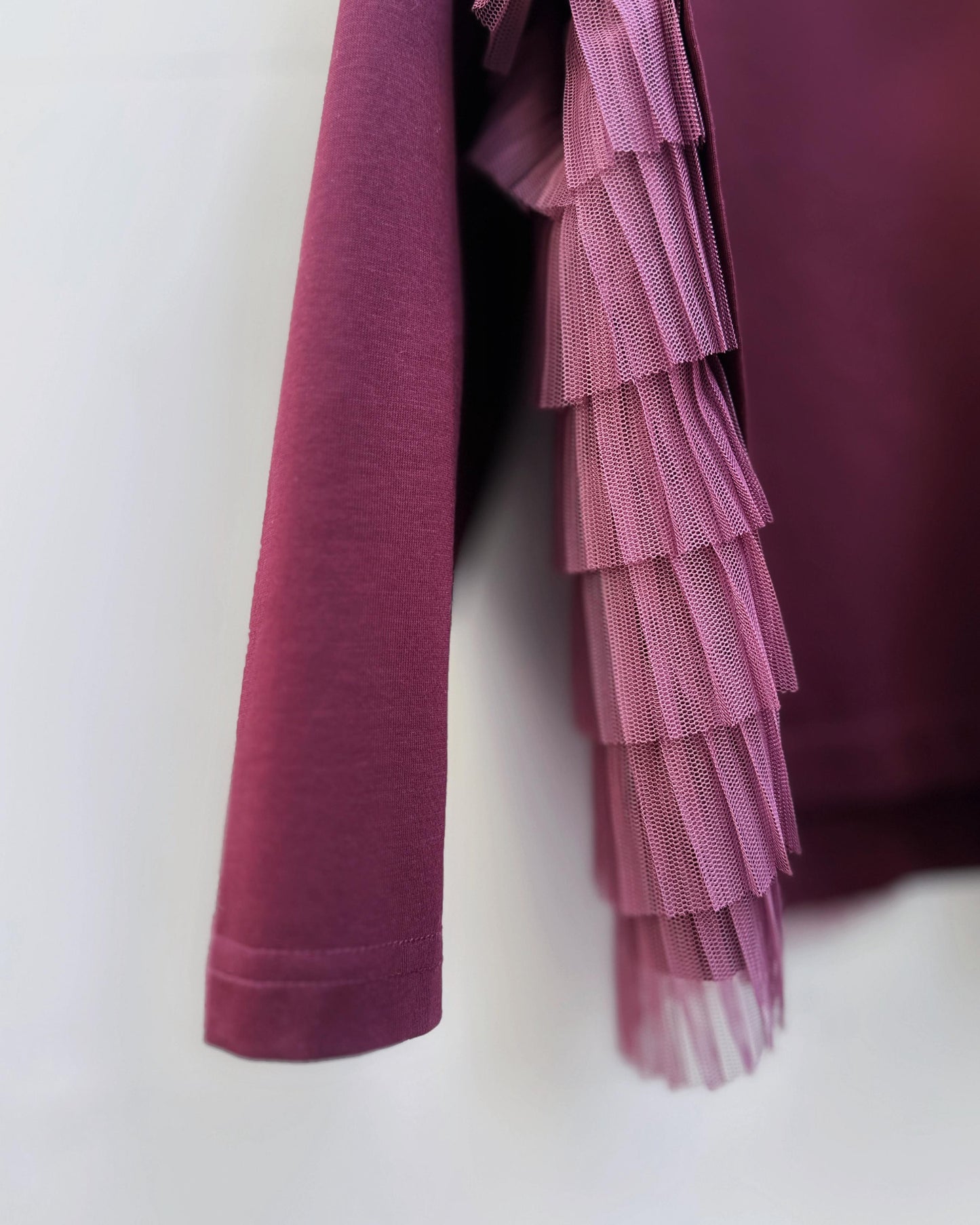 aalis PETRA pleated mesh detail top (Burgundy)