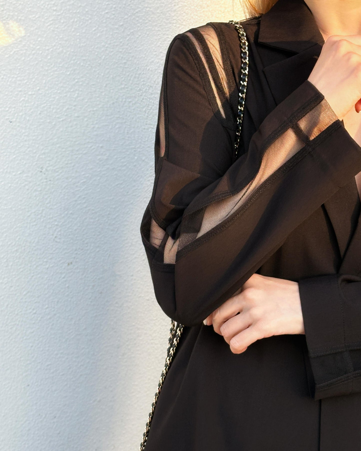 aalis ISOLA mesh cutout blazer (Black)