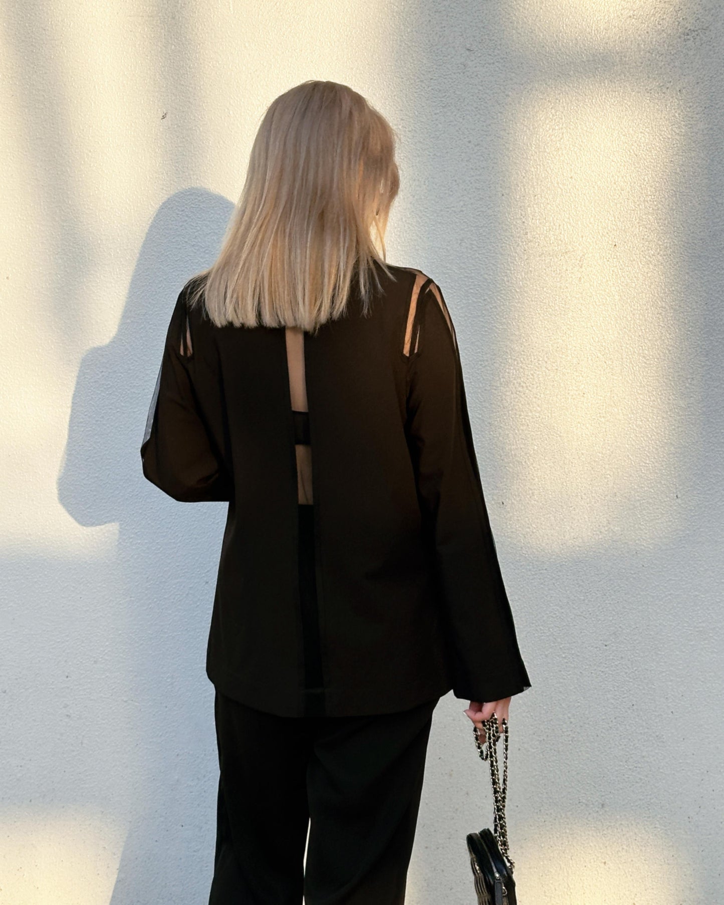 aalis ISOLA mesh cutout blazer (Black)