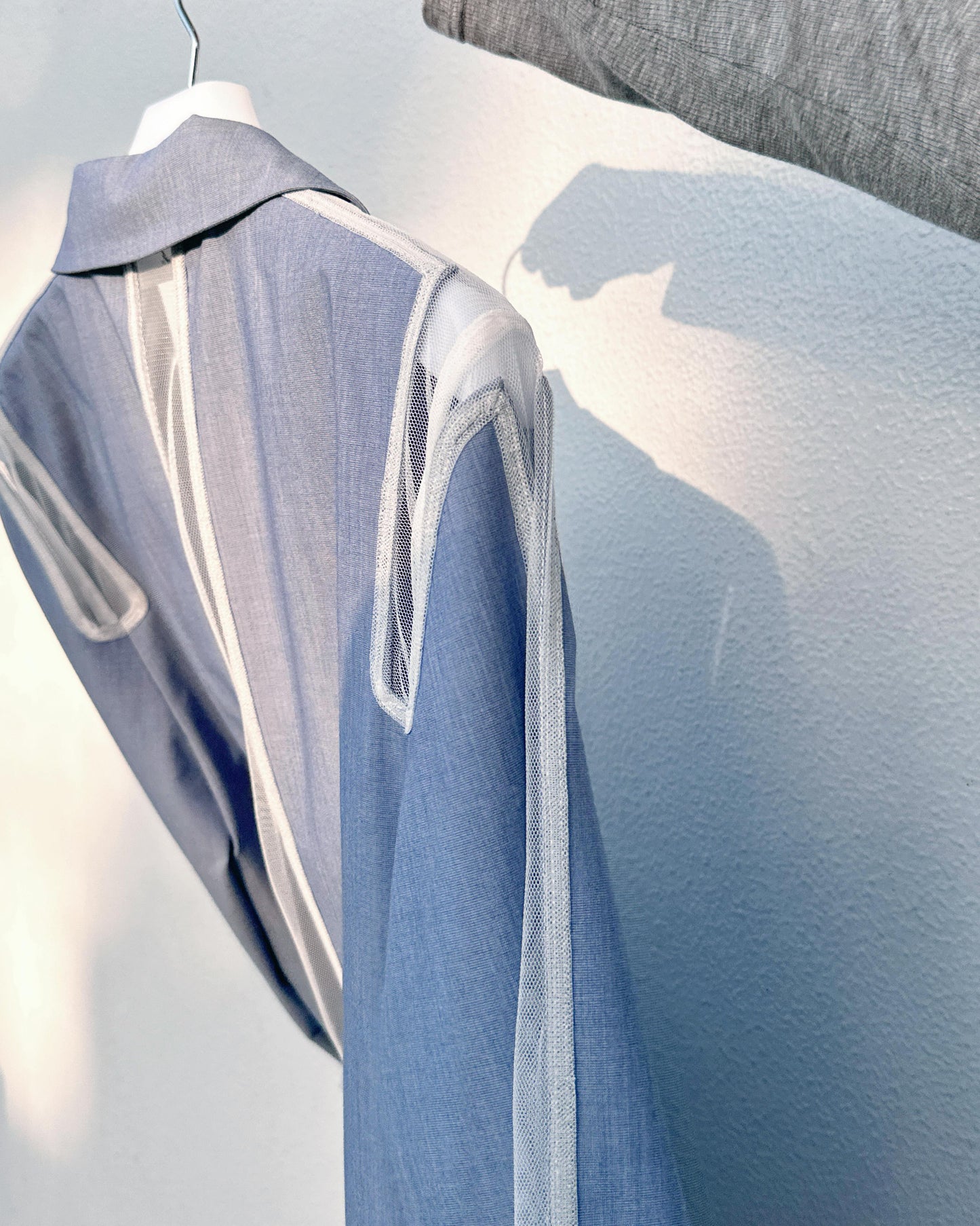 aalis ISOLA mesh cutout blazer (Blue)