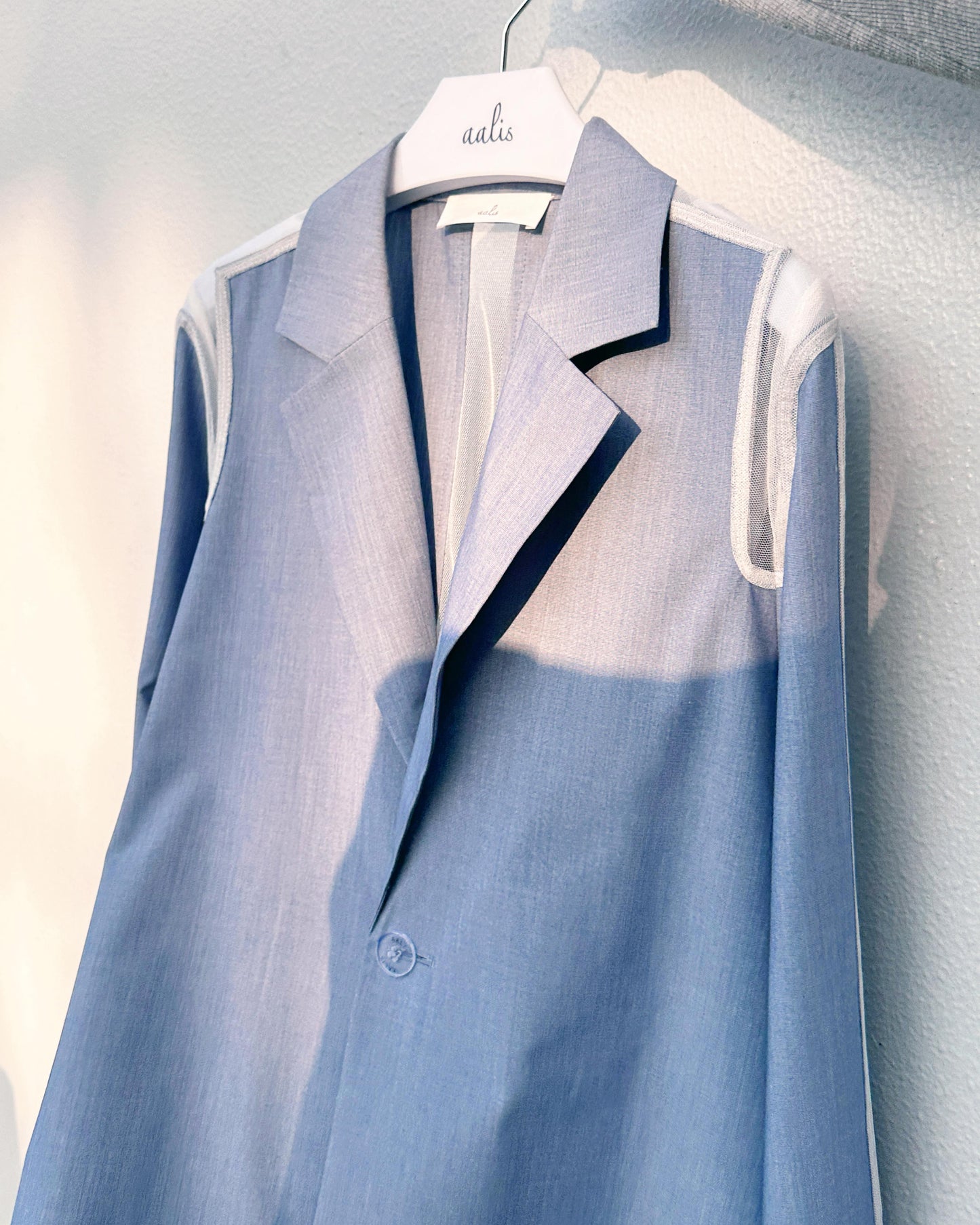 aalis ISOLA mesh cutout blazer (Blue)