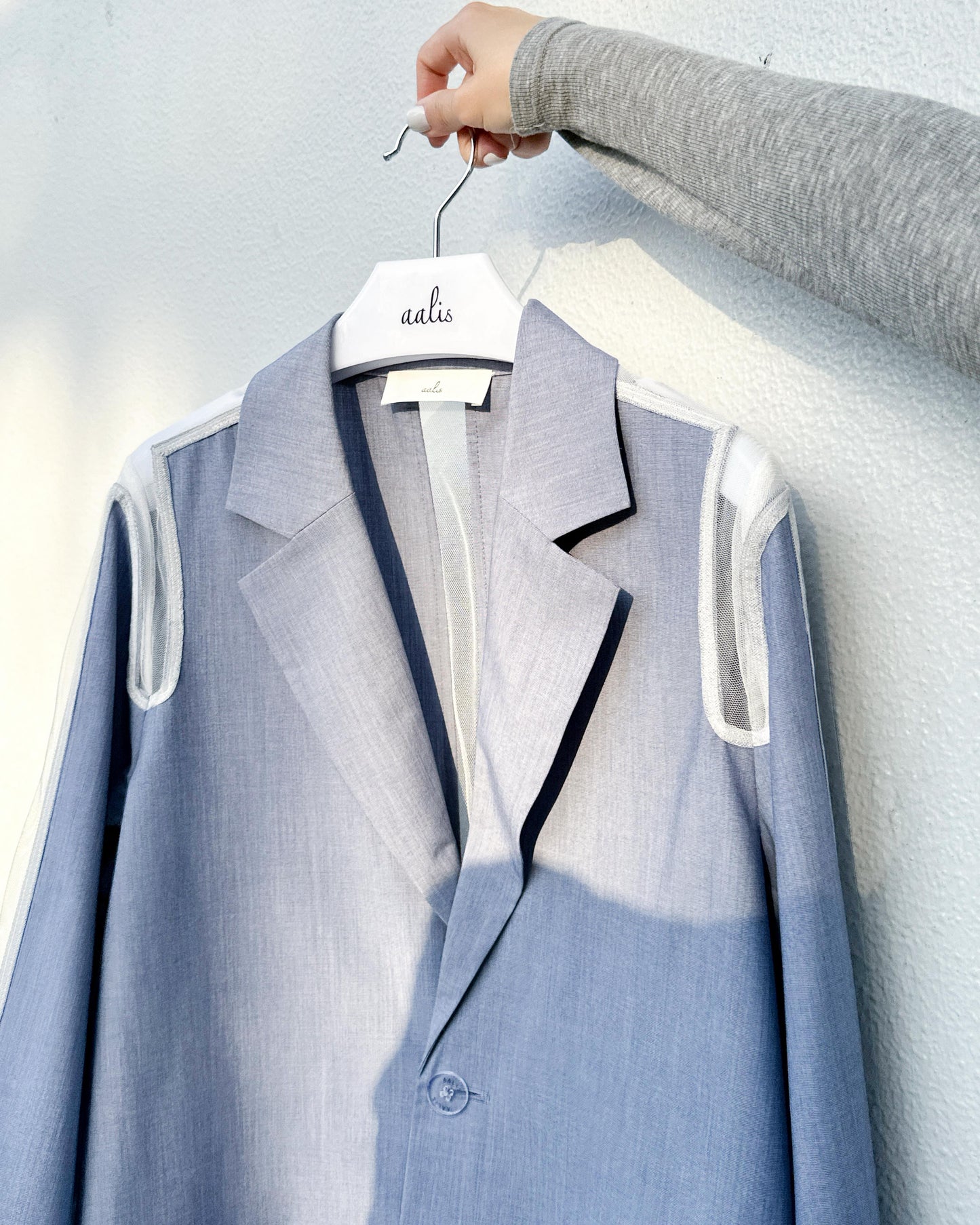 aalis ISOLA mesh cutout blazer (Blue)