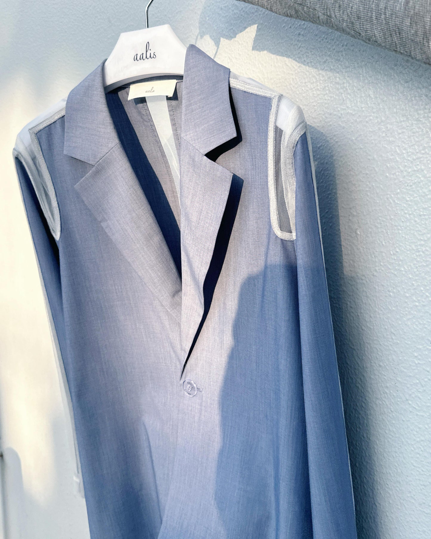 aalis ISOLA mesh cutout blazer (Blue)