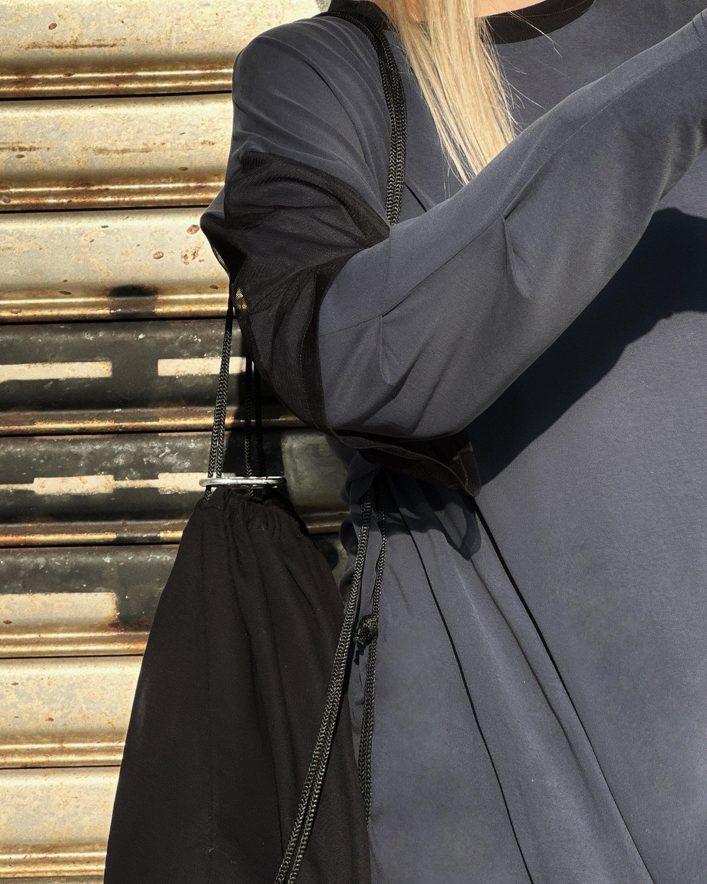 aalis AIMEE mesh short sleeves dropped shoulder top (Dark Blue)