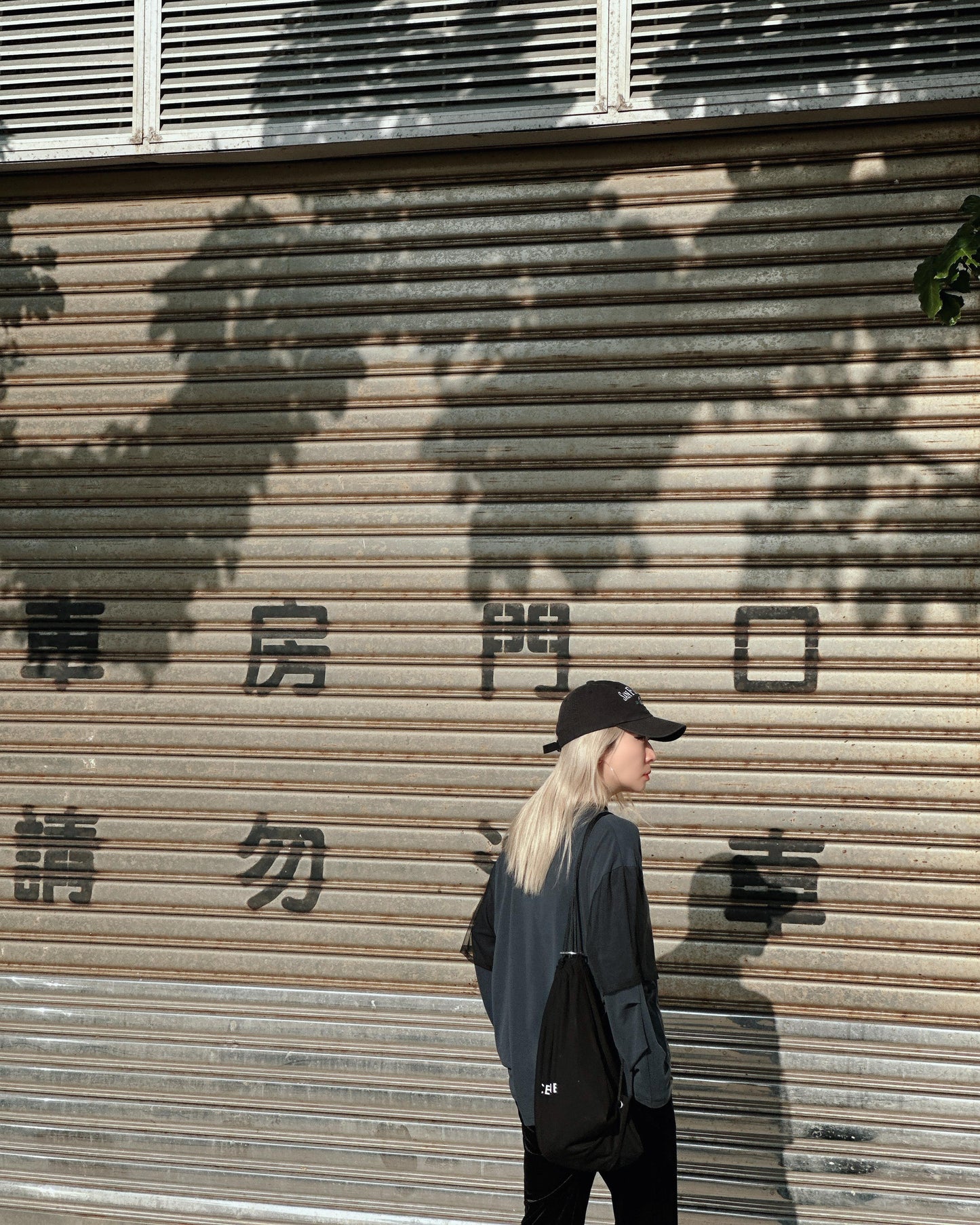 aalis AIMEE mesh short sleeves dropped shoulder top (Dark Blue)