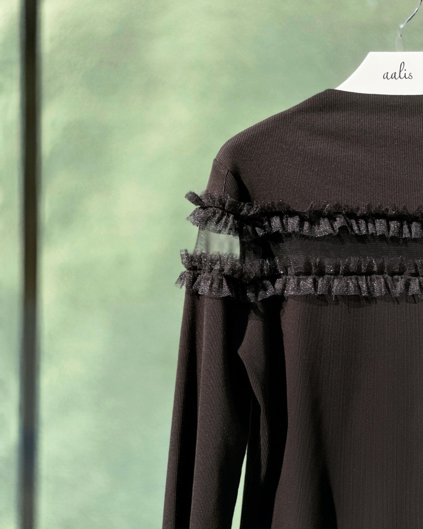 aalis ERICKA mesh ruffle panel ribbed top (Black)