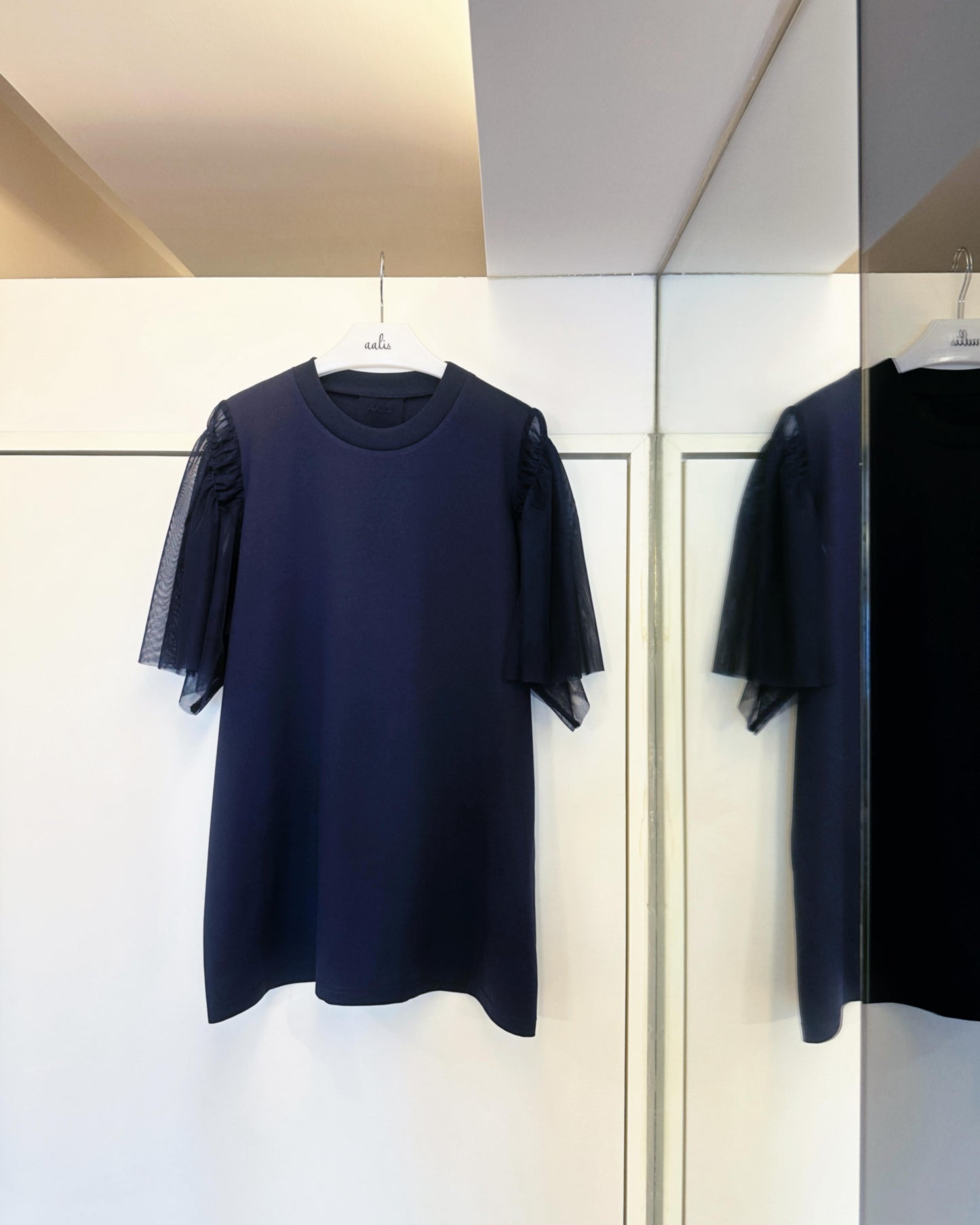 aalis DIRA rushed detail mesh sleeves Tee (Dark Blue)