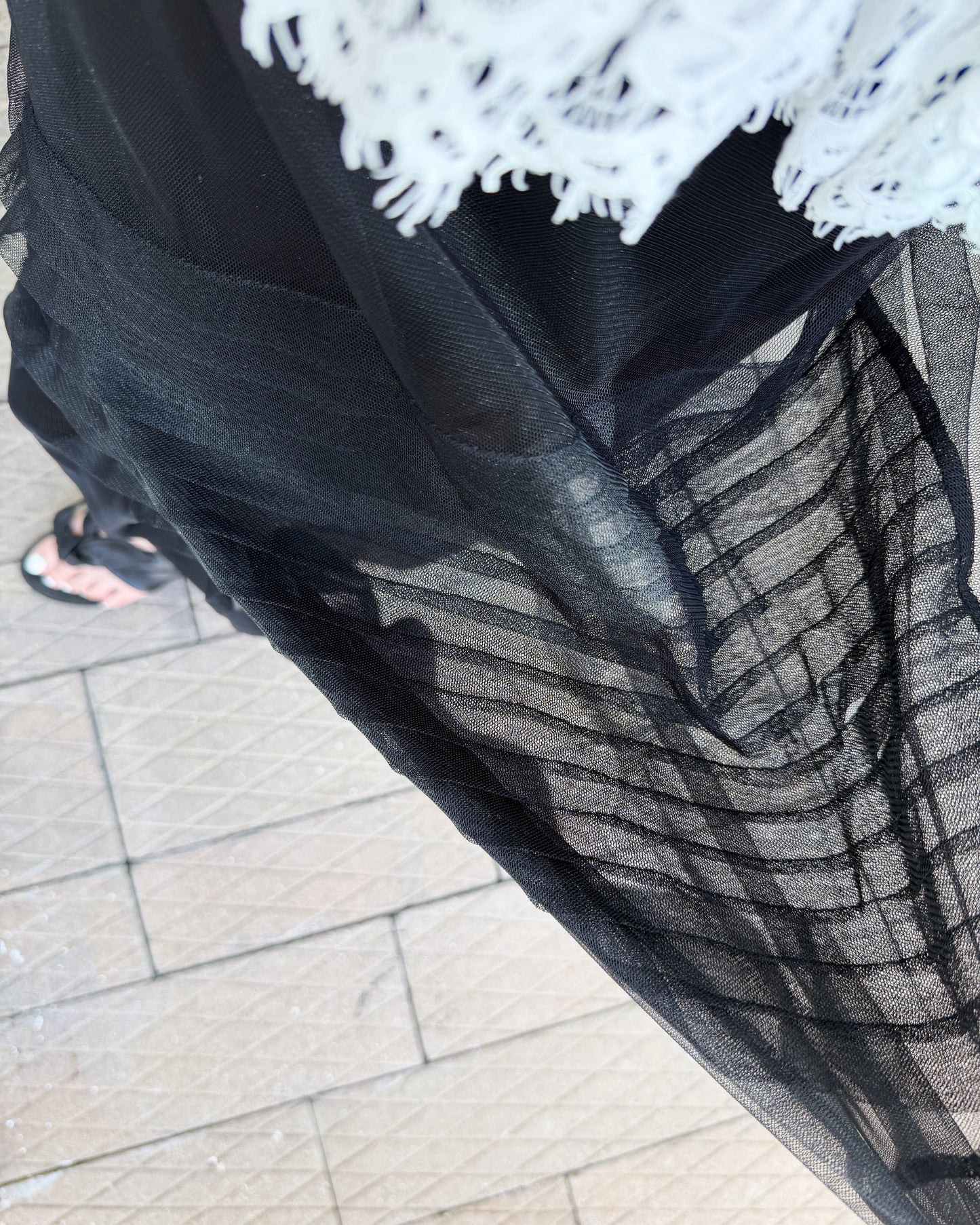 (Pre-order) aalis XAVIA pleated detail asymmetric mesh midi skirt (Black)