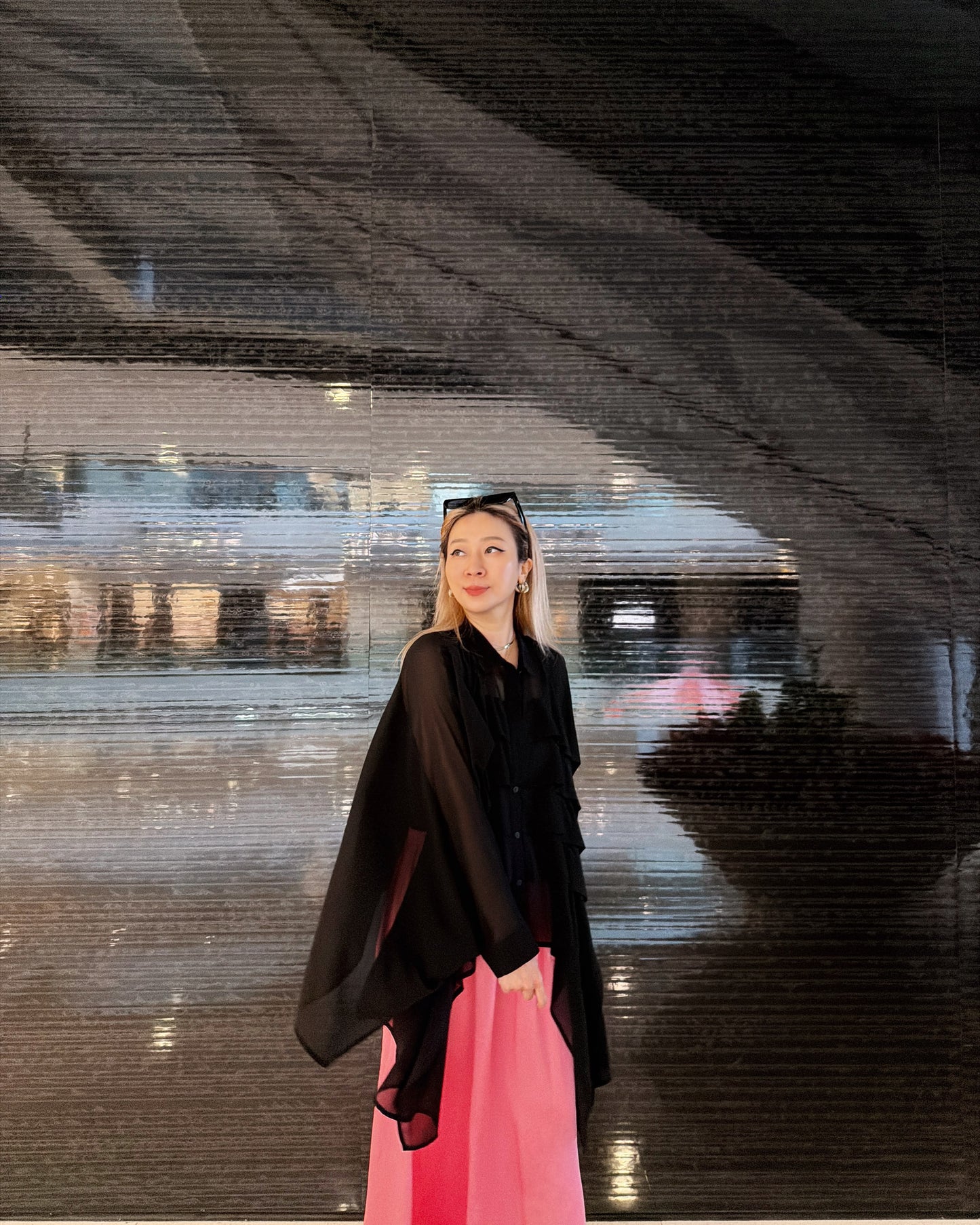 aalis NELLIA tiers panel batwing shirt (Black)
