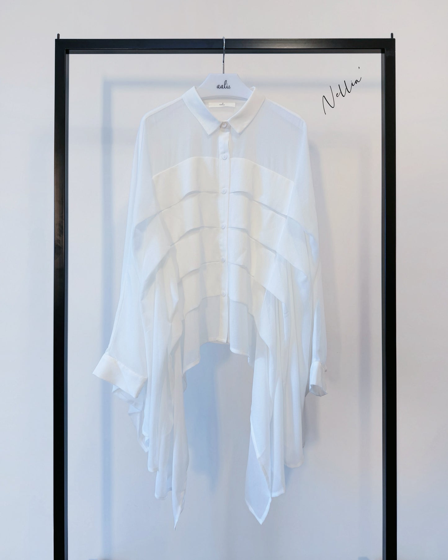 aalis NELLIA tiers panel batwing shirt (White)