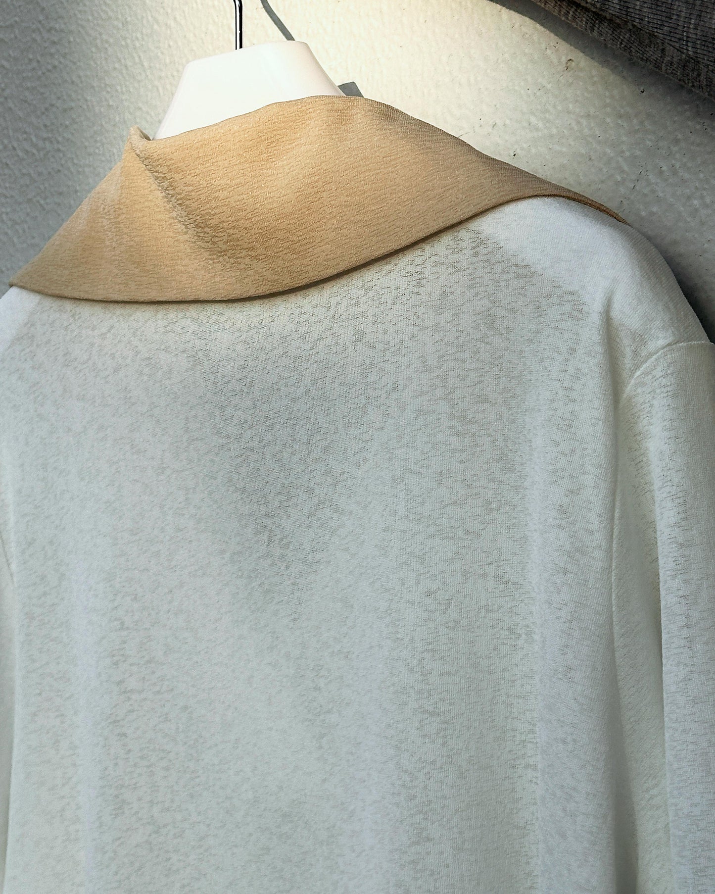 aalis WALTINA burnout collar S/S top (White Mix)