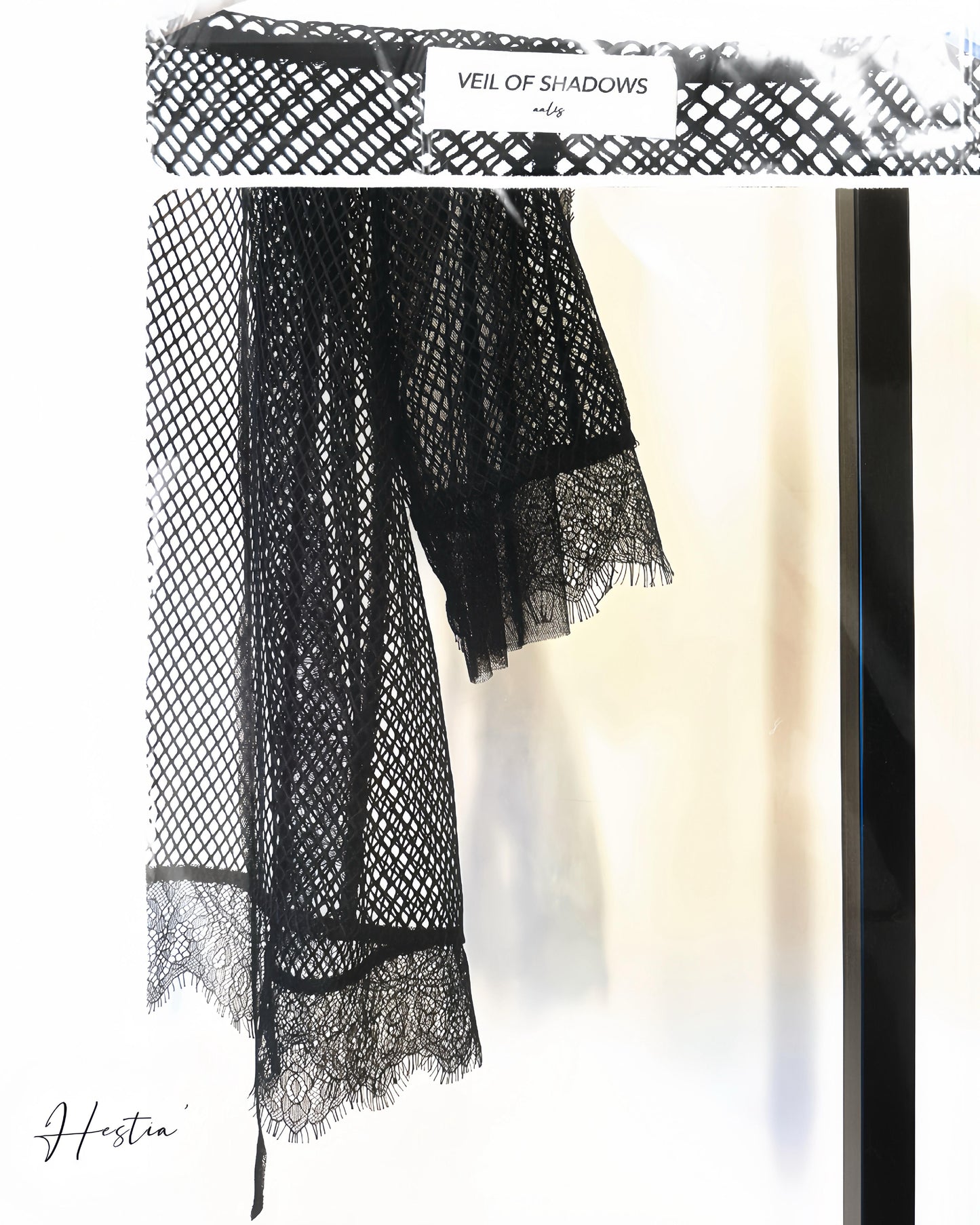 aalis HESTIE tie on the front flowy lace trim detail jacket (Black)