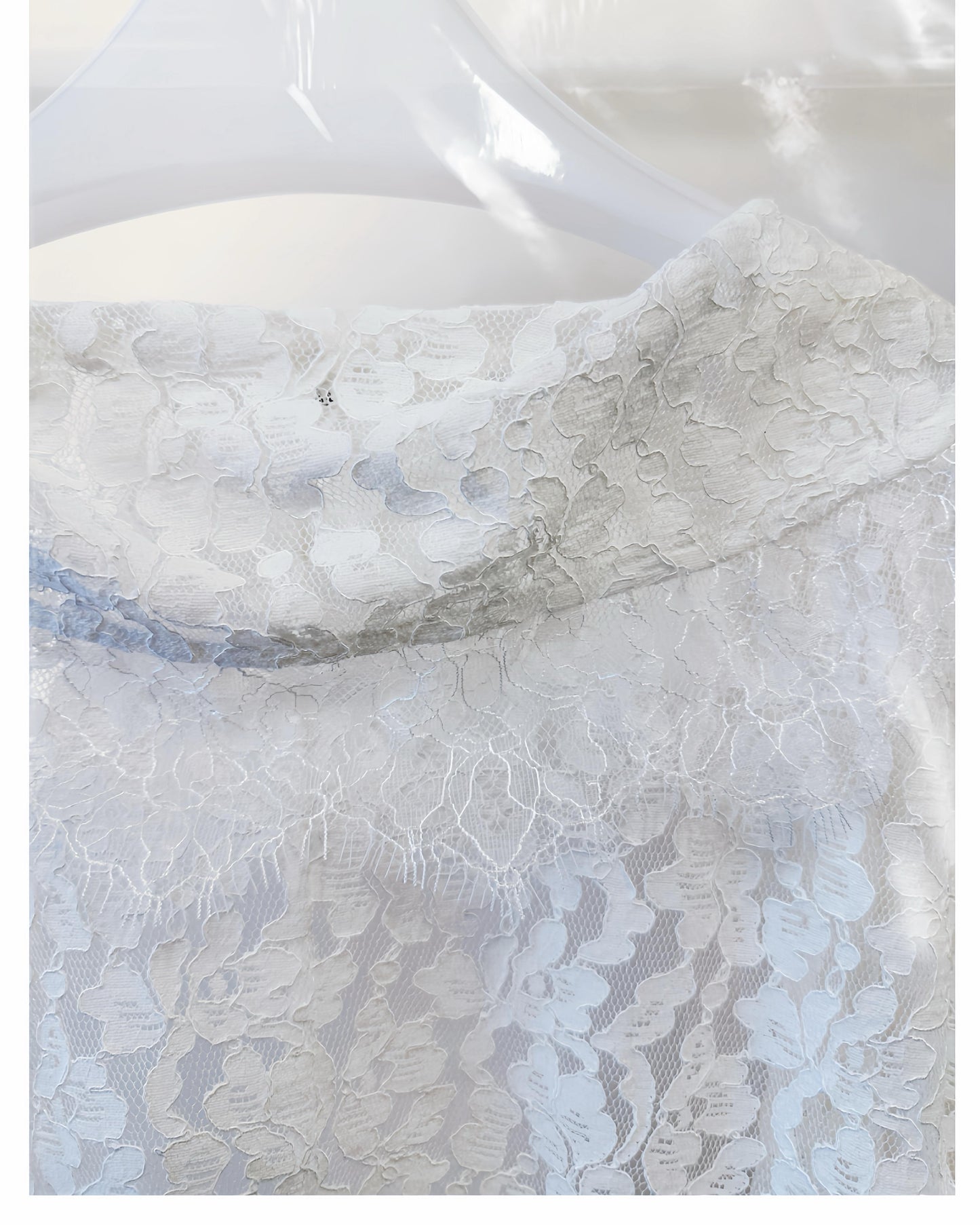 aalis HESTIE tie on the front flowy lace trim detail jacket (White)