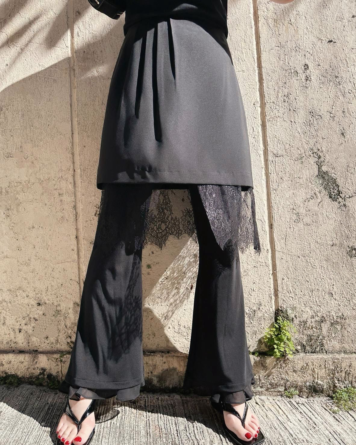 aalis ENCANY lace insert skirt (Black)