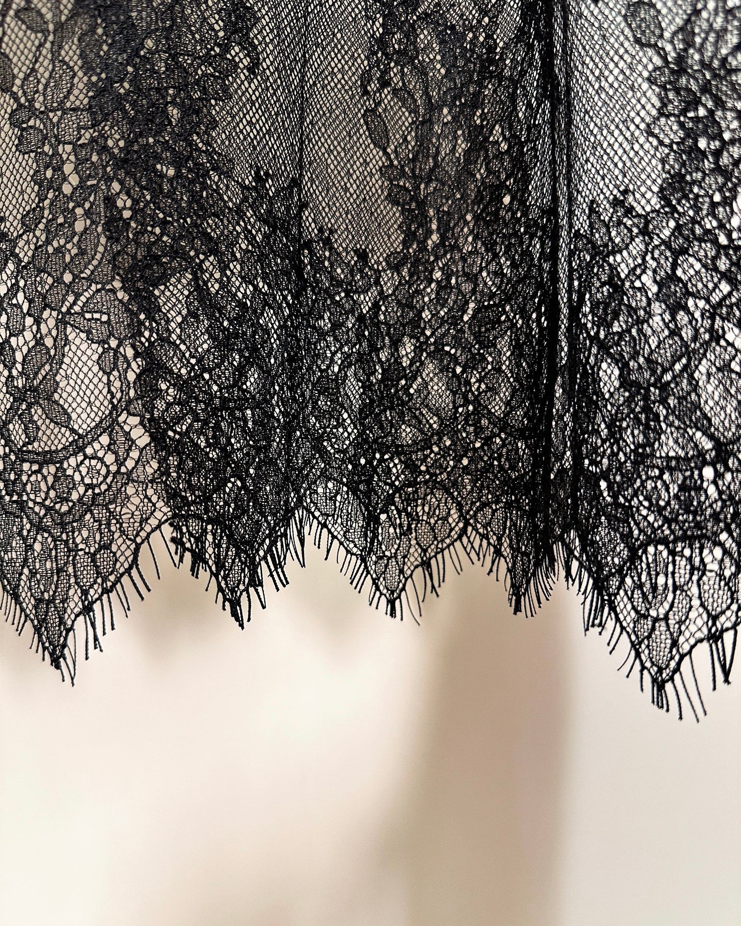 aalis ENCANY lace insert skirt (Black)