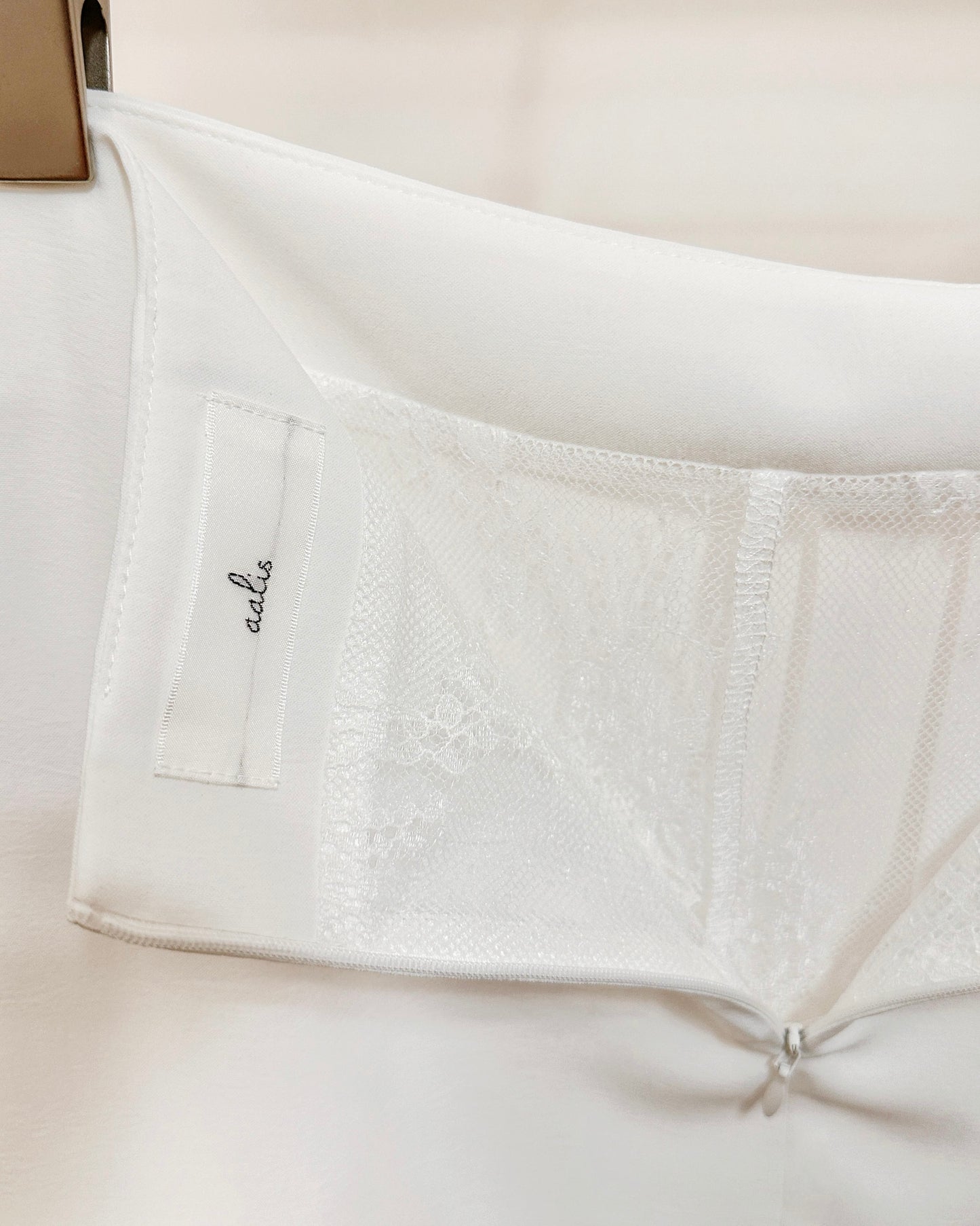 aalis ENCANY lace insert skirt (White)