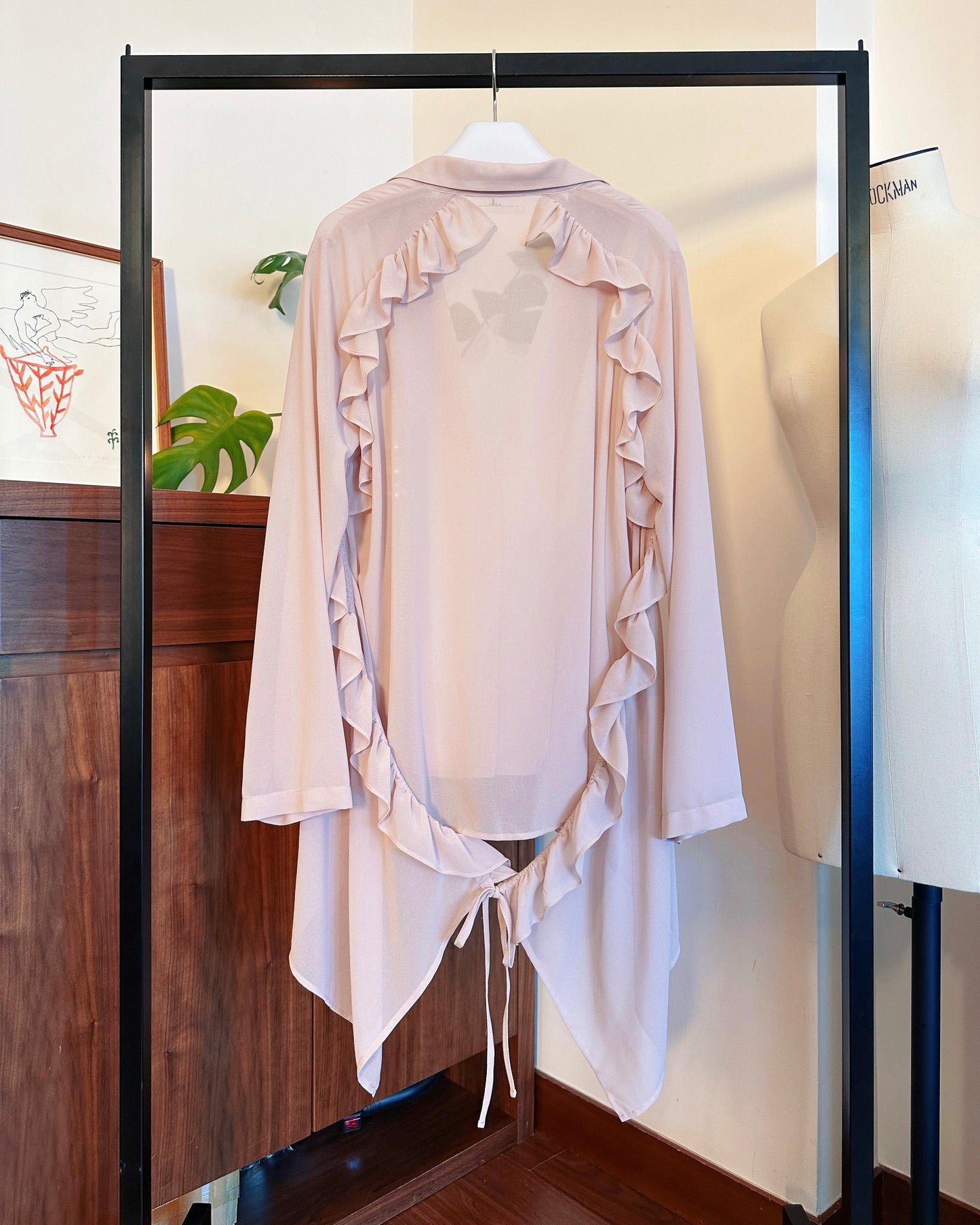 aalis LUA ruffle detail tie on the waist chiffon shirt blazer (Nude)