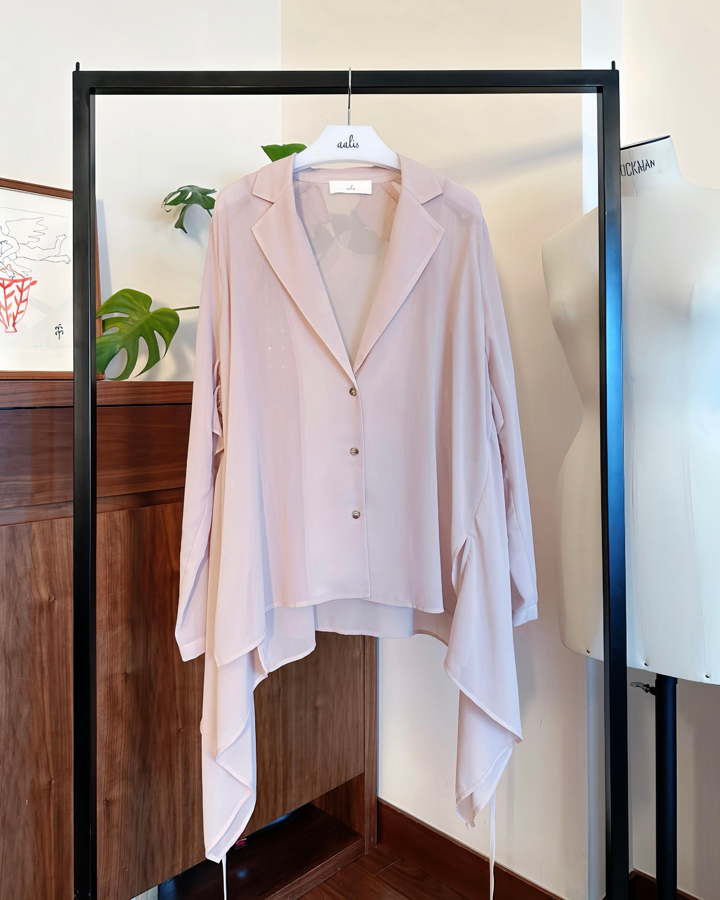 aalis LUA ruffle detail tie on the waist chiffon shirt blazer (Nude)