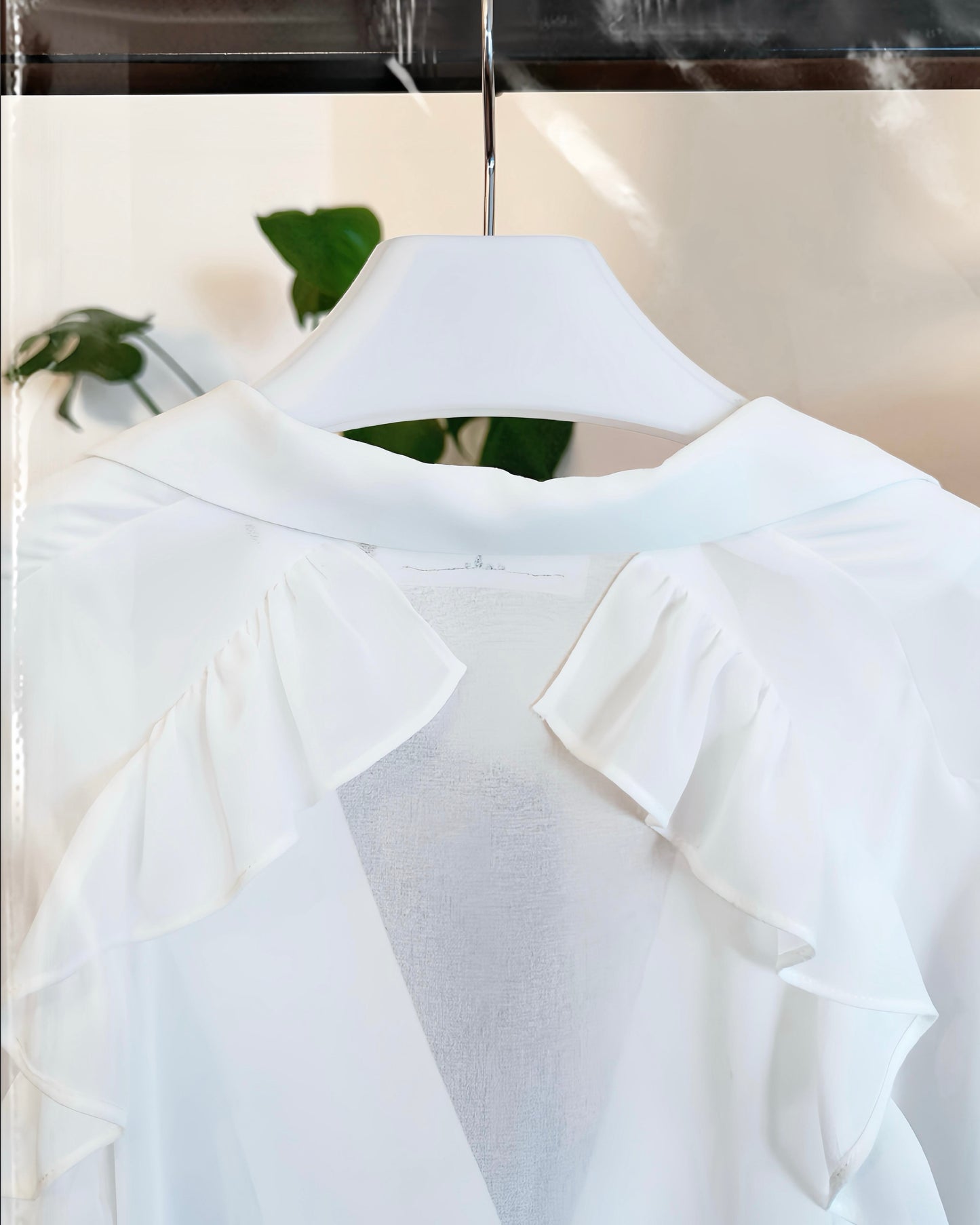 [Flash Promotion] aalis LUA ruffle detail tie on the waist chiffon shirt blazer (White)