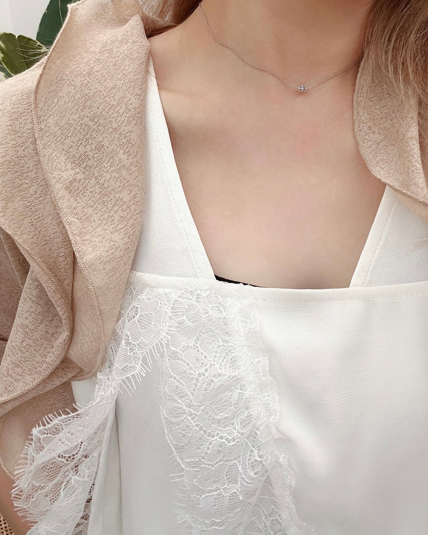 aalis MEAVA lace trim sleeves top (White)