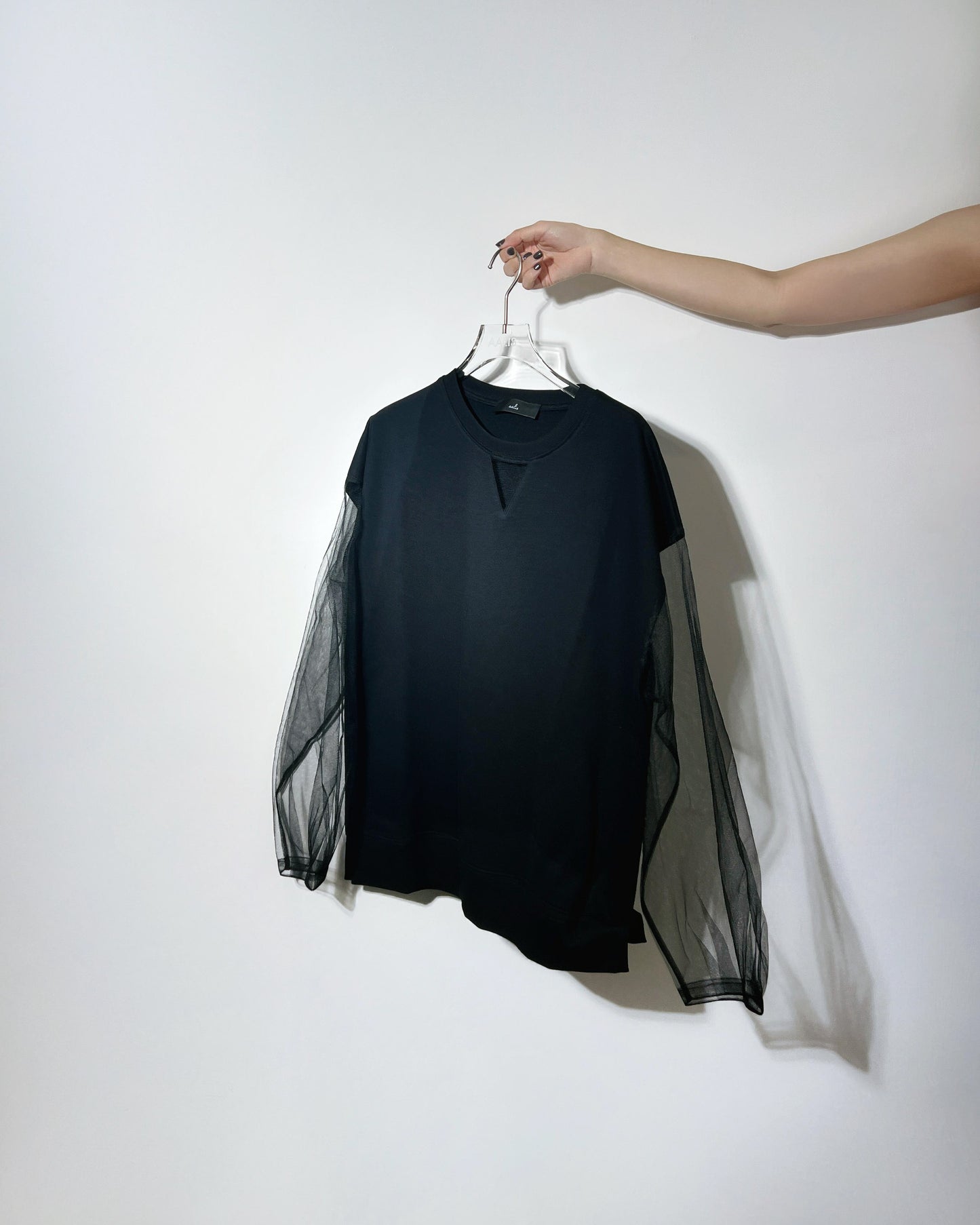 aalis BUFFY mesh puff sleeves sweater tunic (Black)