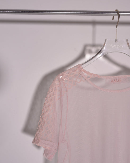 Load image into Gallery viewer, aalis CABELL Netting Trim lining Tee (Pink)
