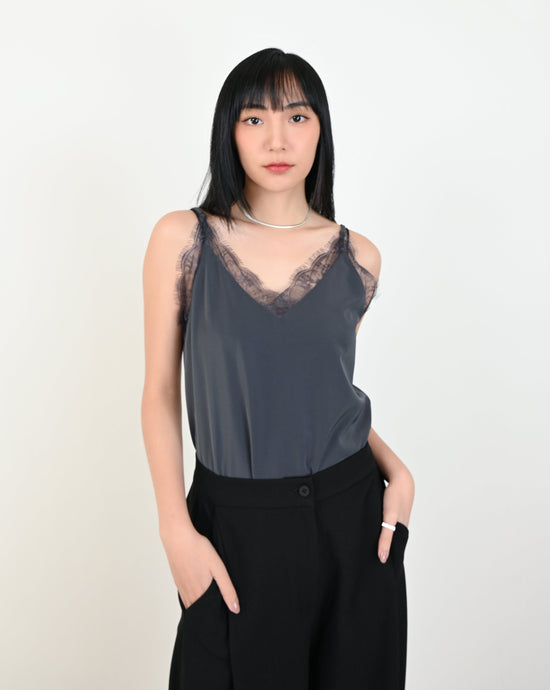 (Pre-order) aalis CAMILA lace camisole (Charcoal)