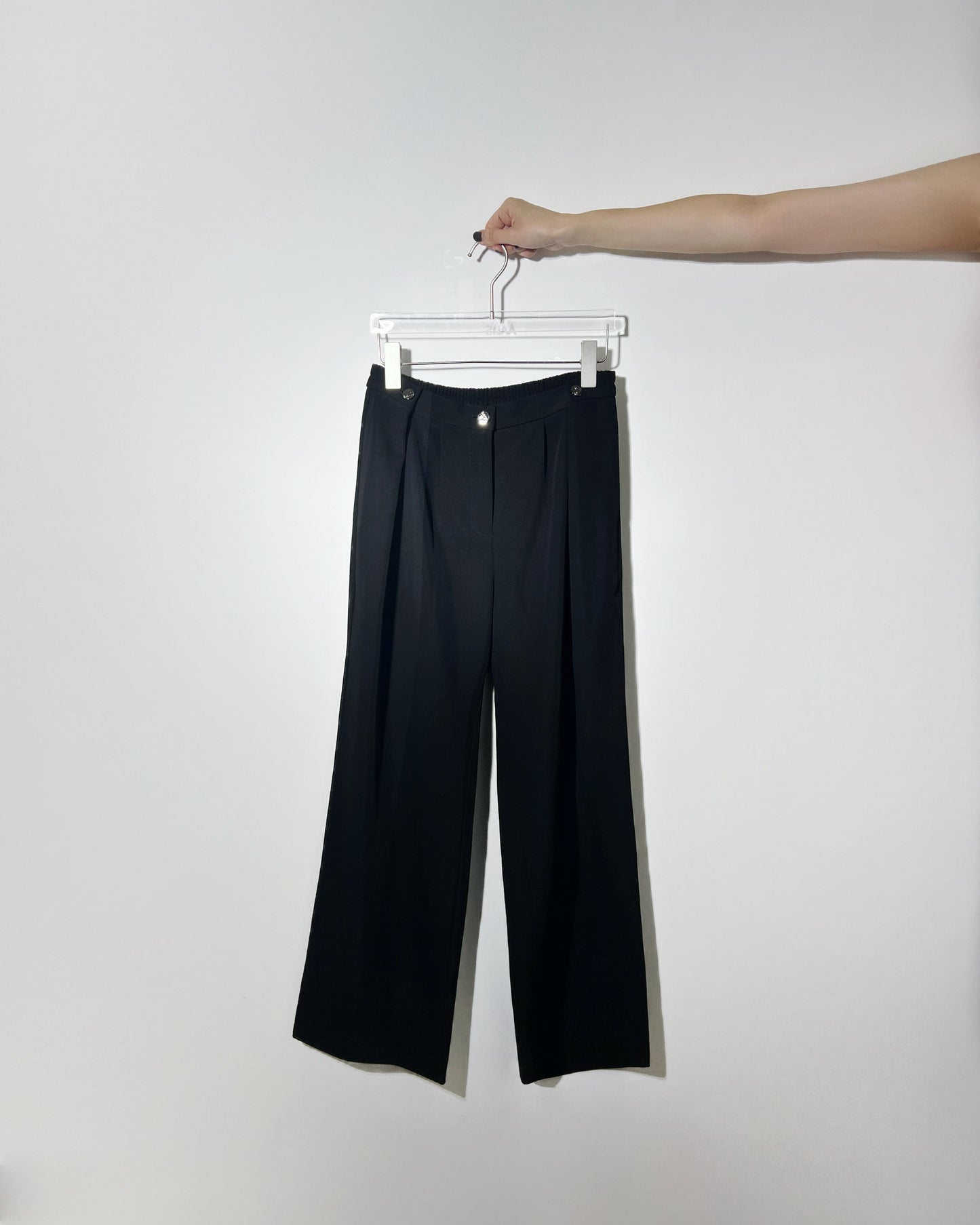 aalis CARSON 3 buttons pleated straight leg pants (Black)