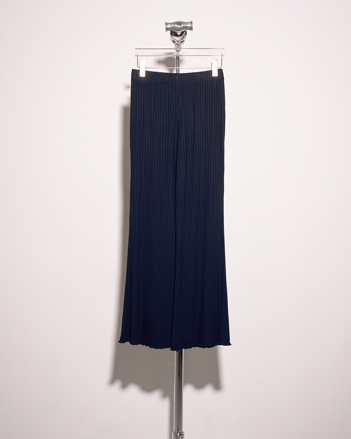 (Pre-order) aalis DENIA SS25 ruffle hem pants (Blue)