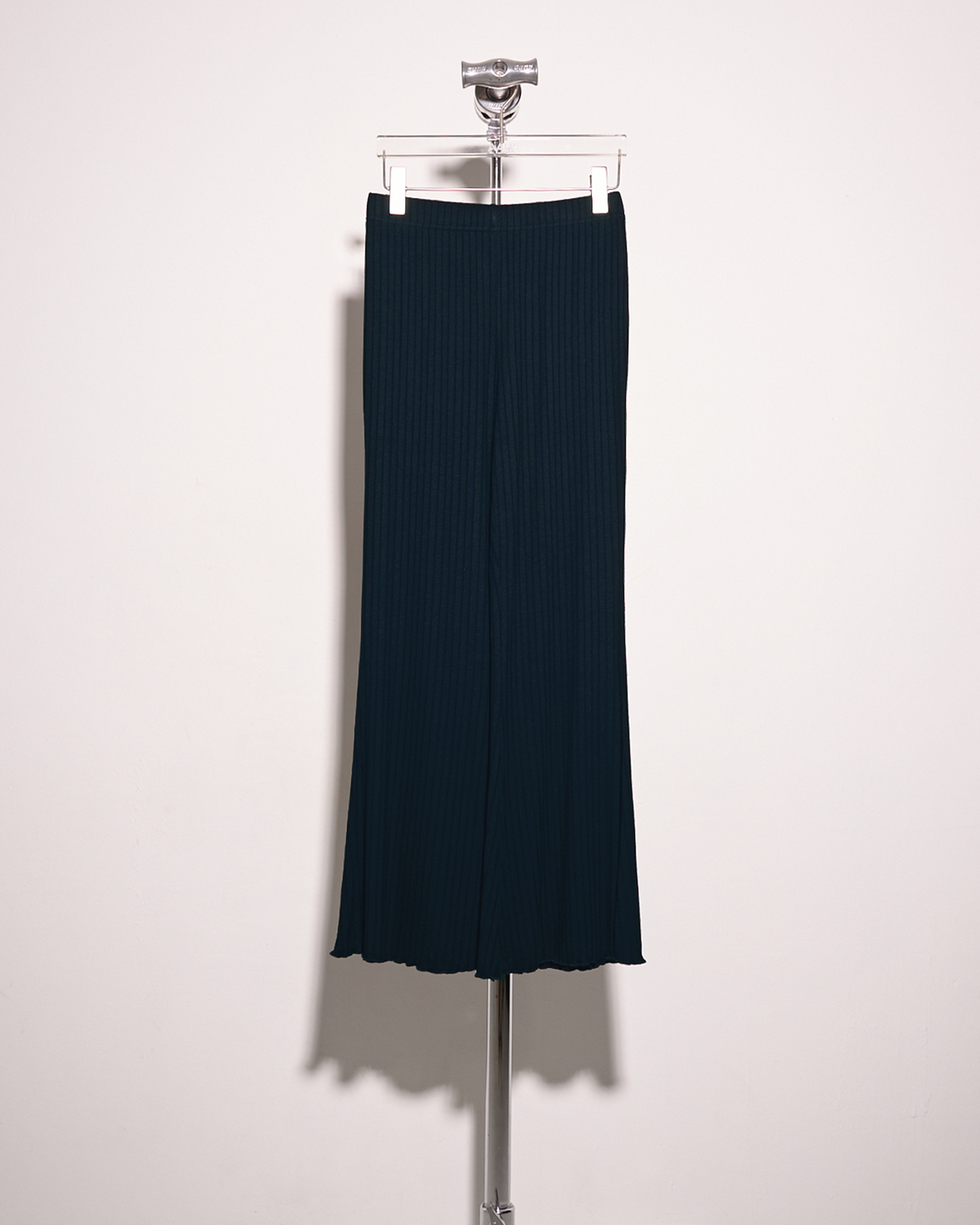 (Pre-order) aalis DENIA SS25 ruffle hem pants (Dark teal)