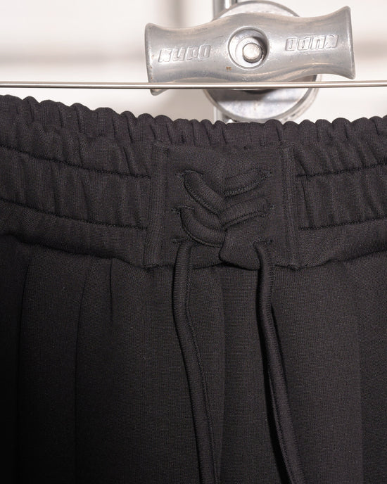 aalis DORIAN criss cross waist double knit pants (Black)