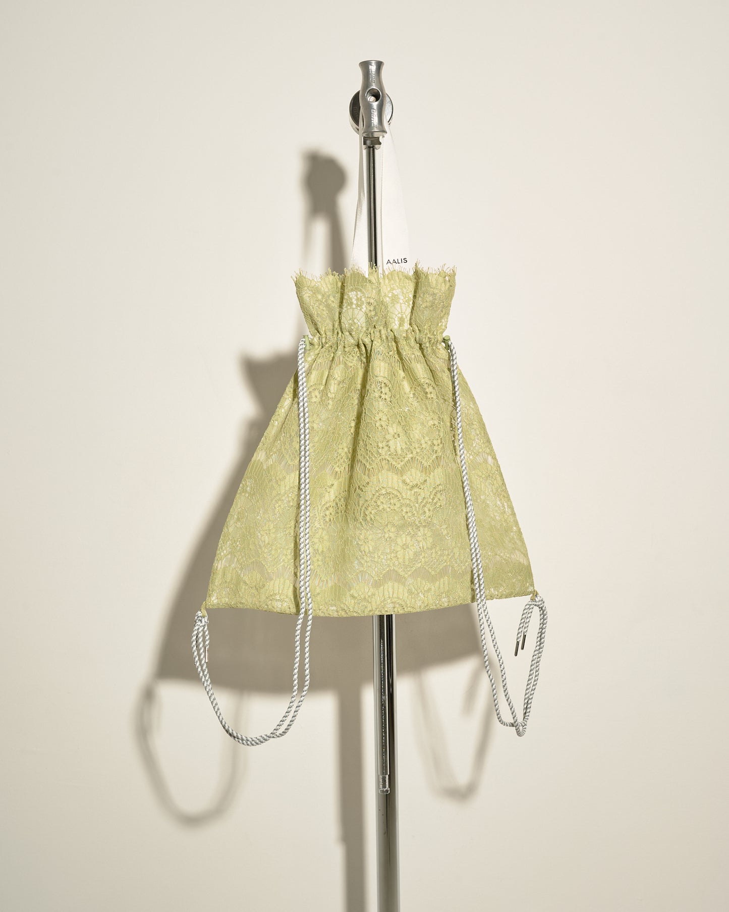 aalis Classic lace drawstring bag (Olive)