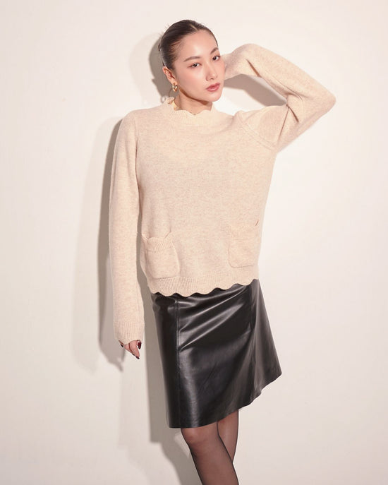 (Pre-order) aalis HEDIA scallop edge cashmere sweater (Pink beige)