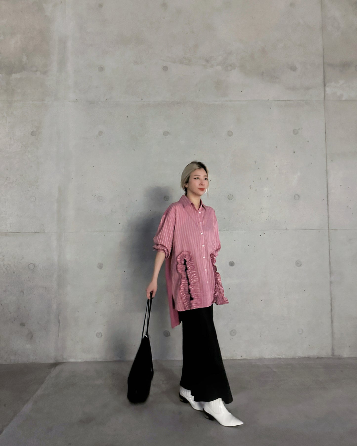 aalis PARRY FW25 ruffle U shape trimming shirt (Rose Pink stripe)