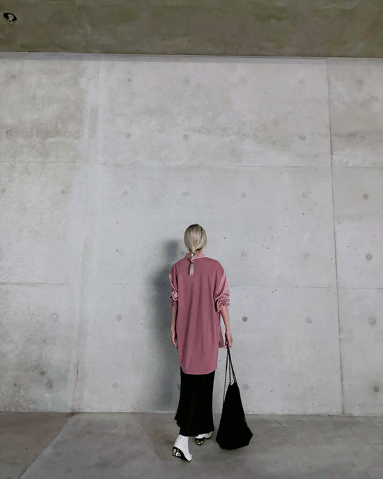 aalis PARRY FW25 ruffle U shape trimming shirt (Rose Pink stripe)