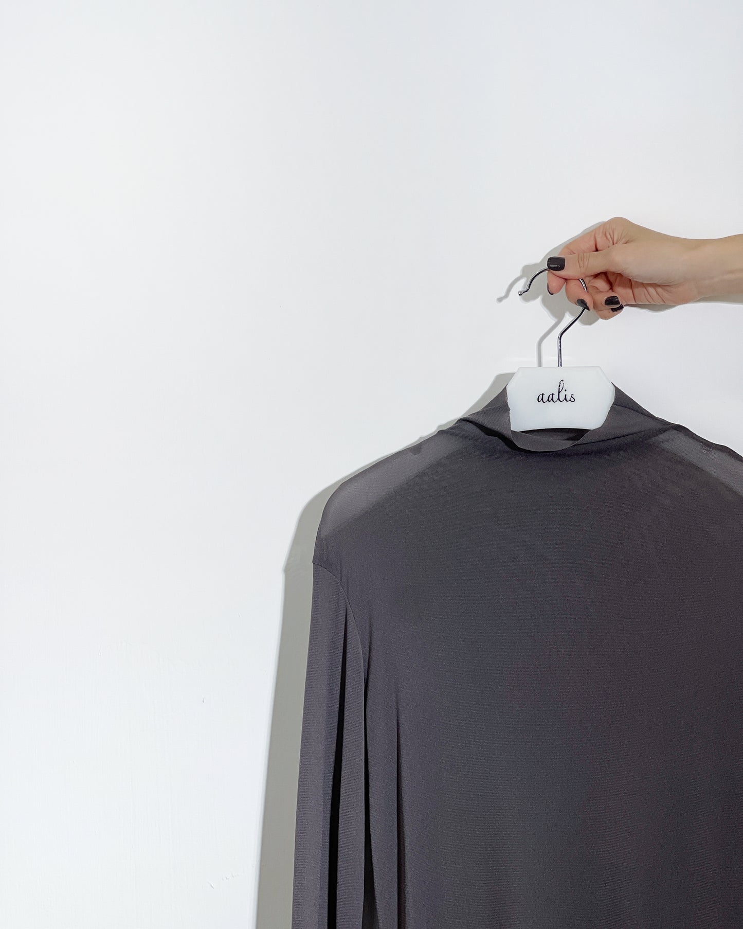 aalis RIVA NS FW25 mesh turtle neck top (Grey)