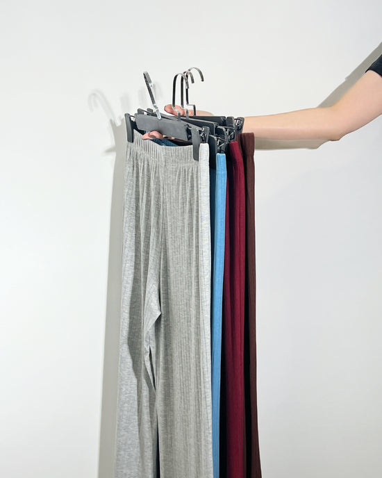 aalis DENIA FW25 ruffle hem pants (Brown)