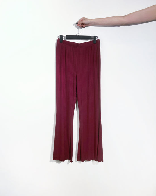 aalis DENIA FW25 ruffle hem pants (Burgundy)