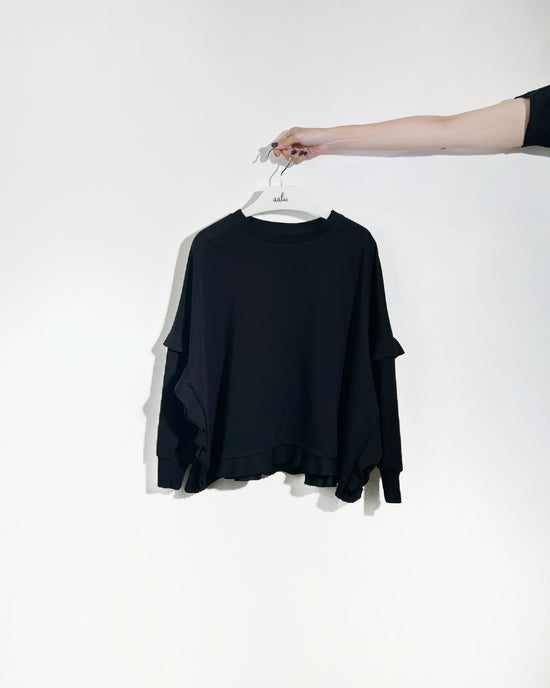 aalis CANVA ruffle detail sweater (Black)