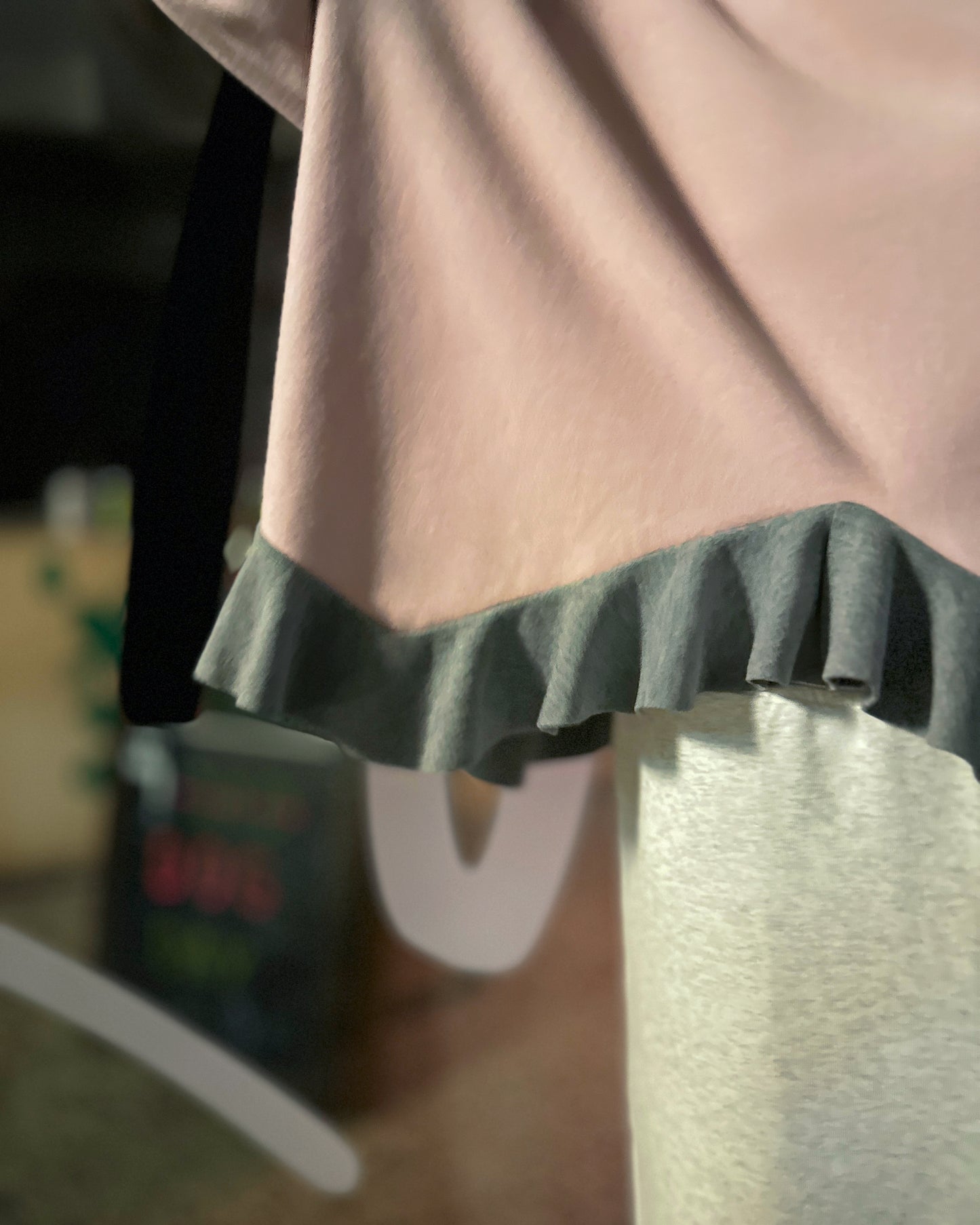 aalis CARA FW25 ruffle hem sweater (Pink Mix)