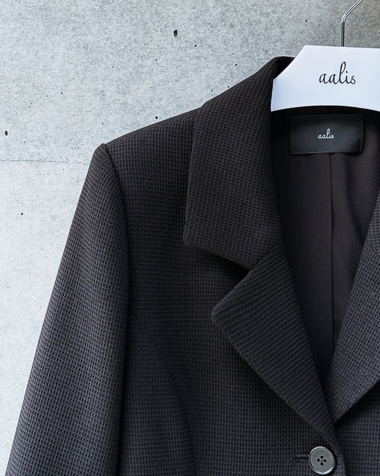aalis DASHA waffle fitted blazer (Black)